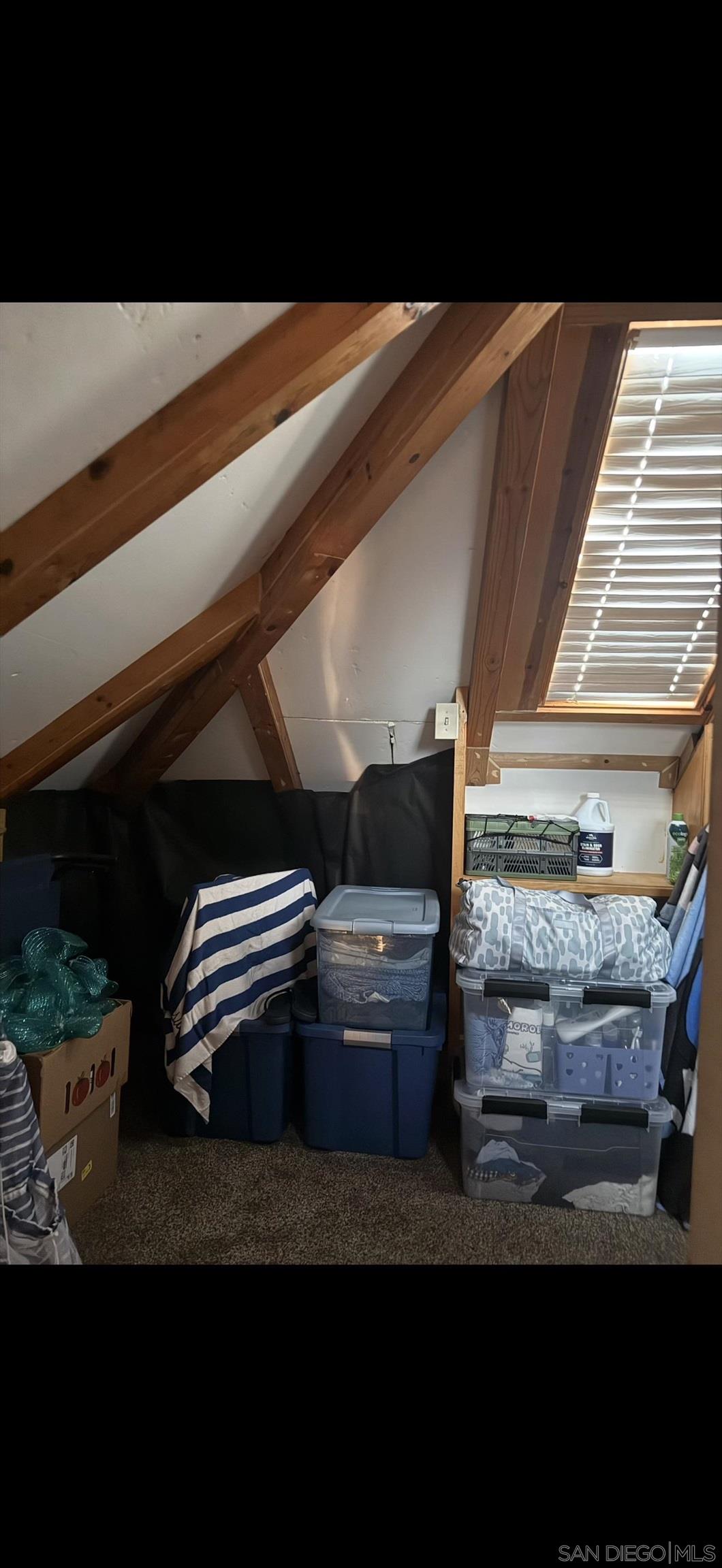 Detail Gallery Image 19 of 19 For 2068  Front St, San Diego,  CA 92101 - 5 Beds | 4 Baths