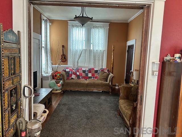 Detail Gallery Image 5 of 19 For 2068  Front St, San Diego,  CA 92101 - 5 Beds | 4 Baths