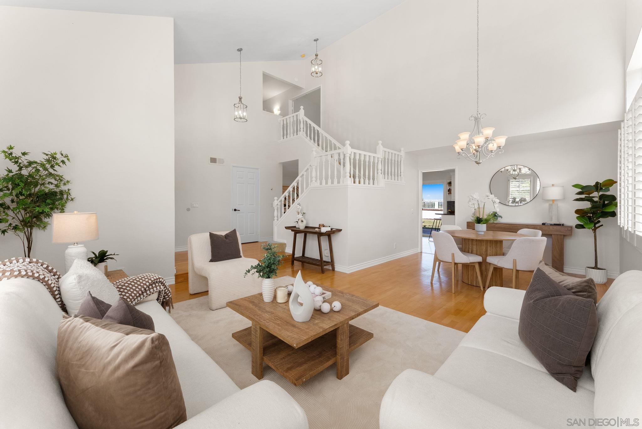 Front Image Thumbnail for SD260007686