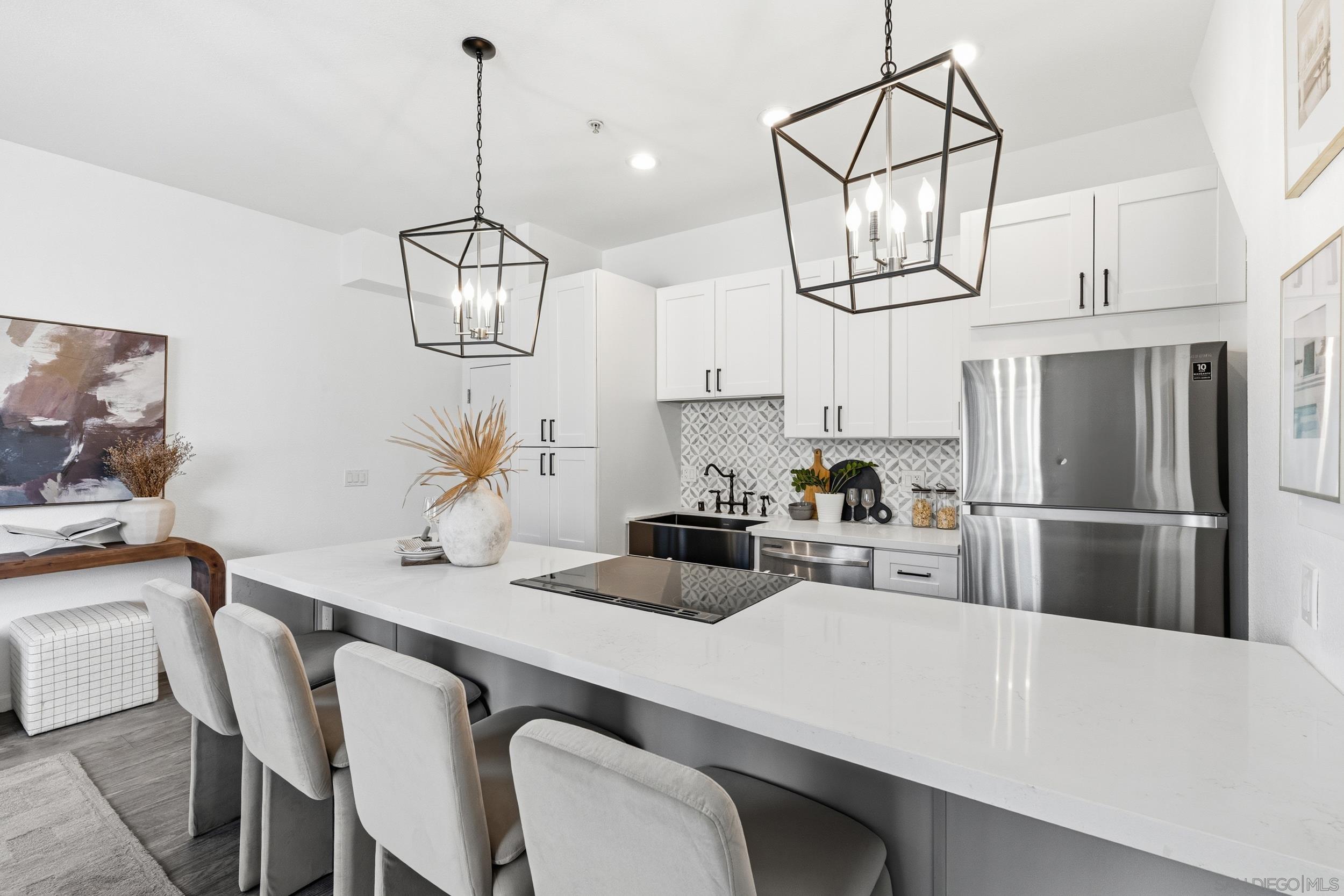 Detail Gallery Image 12 of 24 For 908  G St  #17,  San Diego,  CA 92101 - 1 Beds | 1 Baths