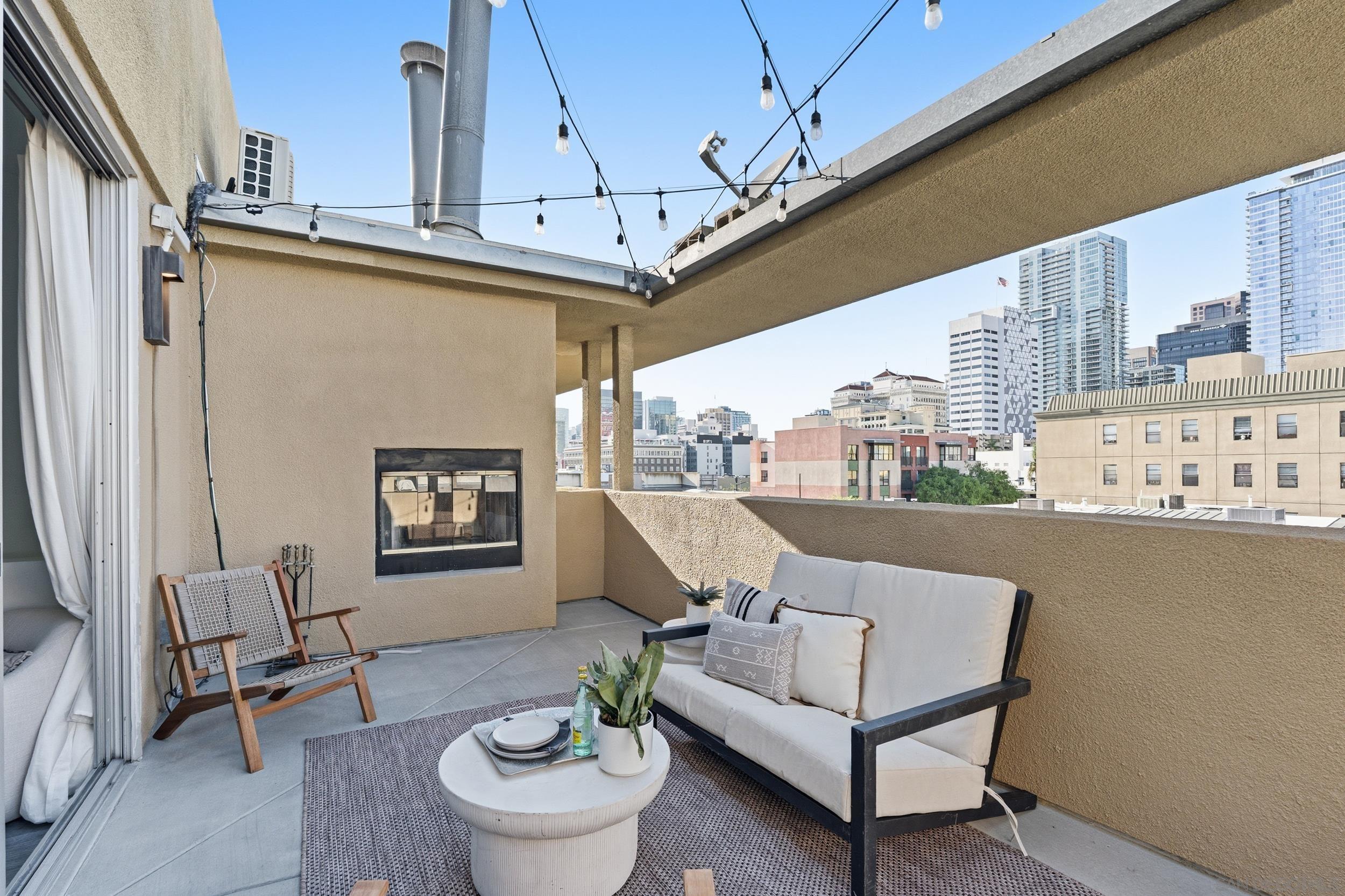 Detail Gallery Image 14 of 24 For 908  G St  #17,  San Diego,  CA 92101 - 1 Beds | 1 Baths