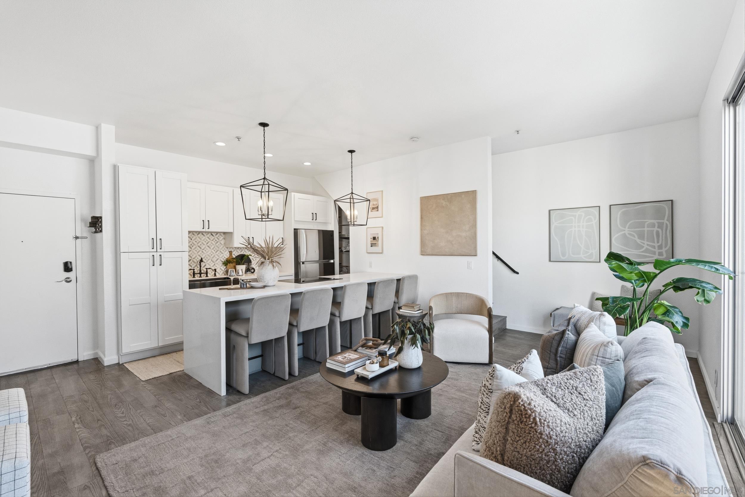 Detail Gallery Image 8 of 24 For 908  G St  #17,  San Diego,  CA 92101 - 1 Beds | 1 Baths