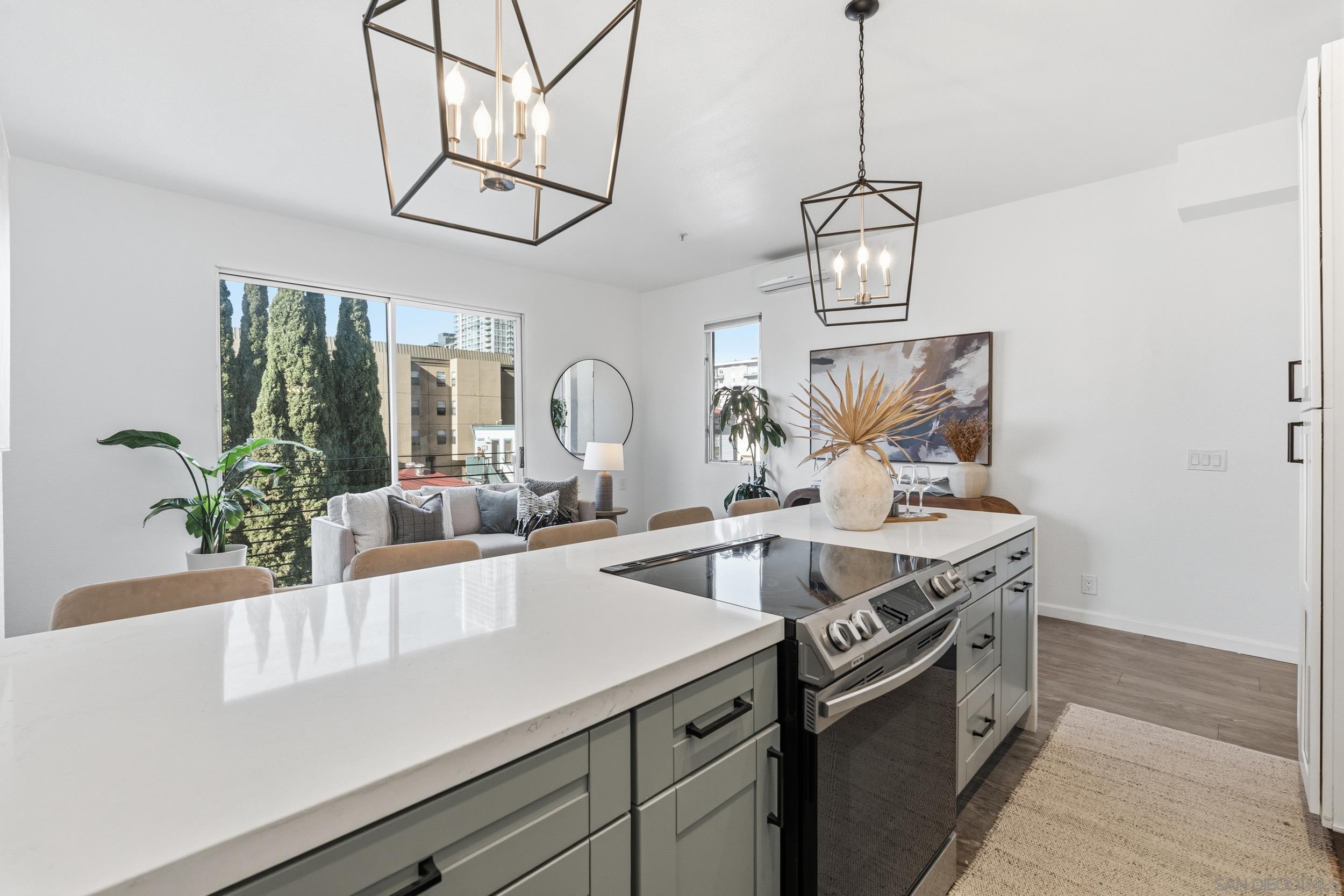 Detail Gallery Image 10 of 24 For 908  G St  #17,  San Diego,  CA 92101 - 1 Beds | 1 Baths