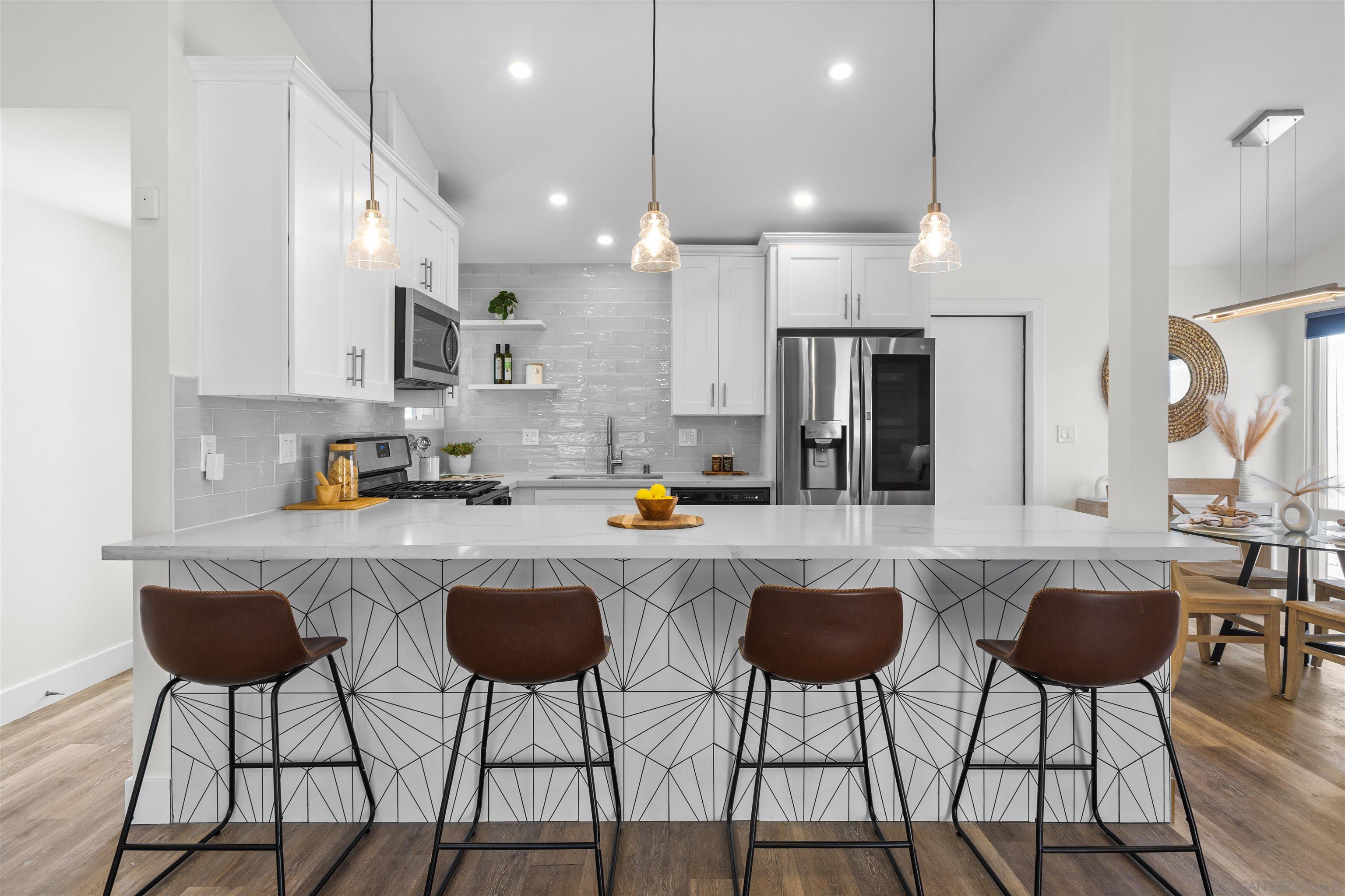 Detail Gallery Image 12 of 41 For 3451  Lockwood Dr, San Diego,  CA 92123 - 3 Beds | 2 Baths