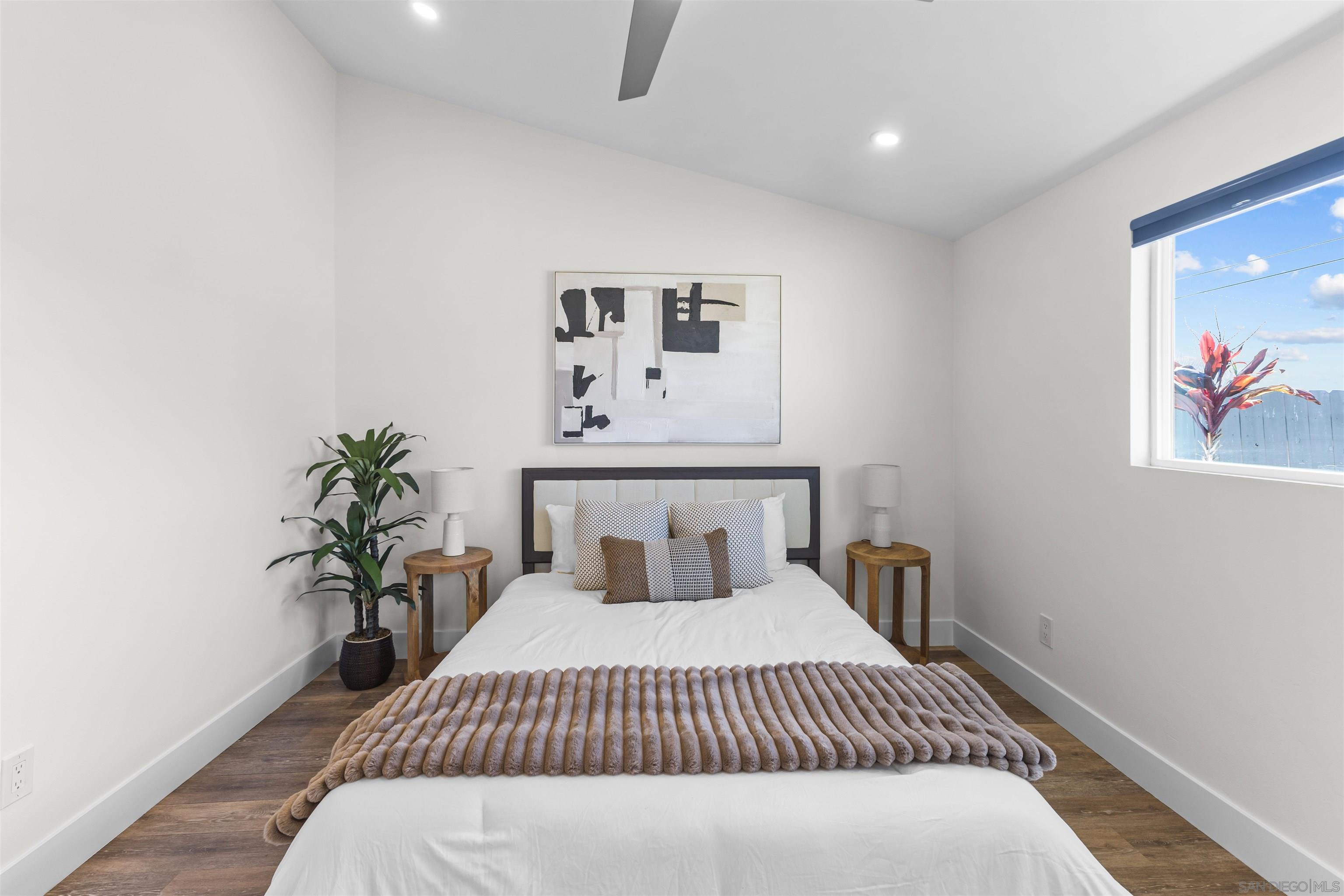 Detail Gallery Image 16 of 41 For 3451  Lockwood Dr, San Diego,  CA 92123 - 3 Beds | 2 Baths