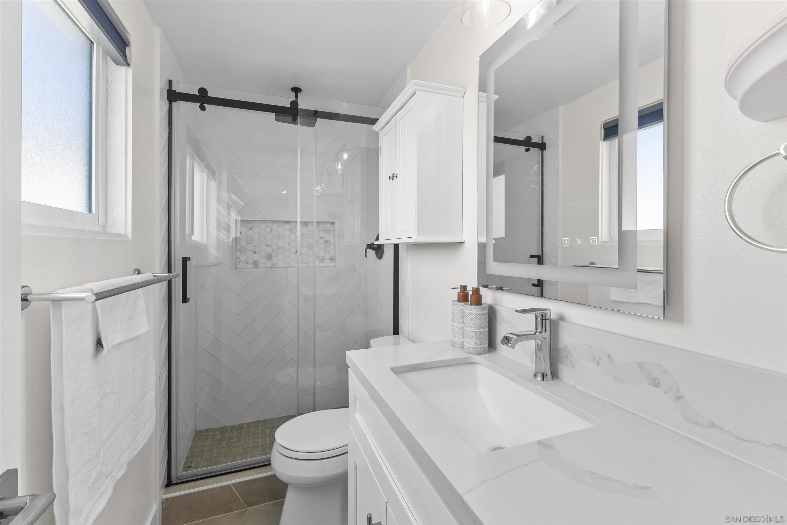 Detail Gallery Image 18 of 41 For 3451  Lockwood Dr, San Diego,  CA 92123 - 3 Beds | 2 Baths