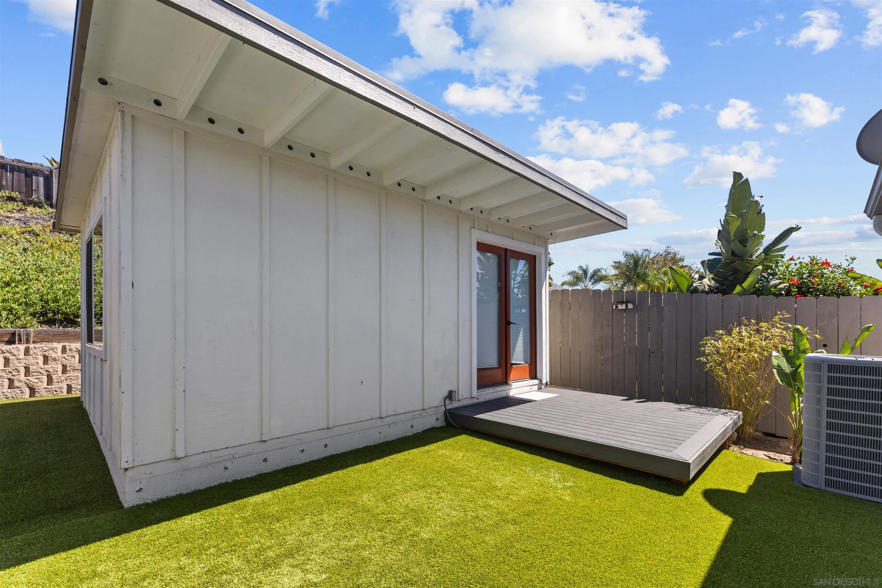 Detail Gallery Image 30 of 41 For 3451  Lockwood Dr, San Diego,  CA 92123 - 3 Beds | 2 Baths