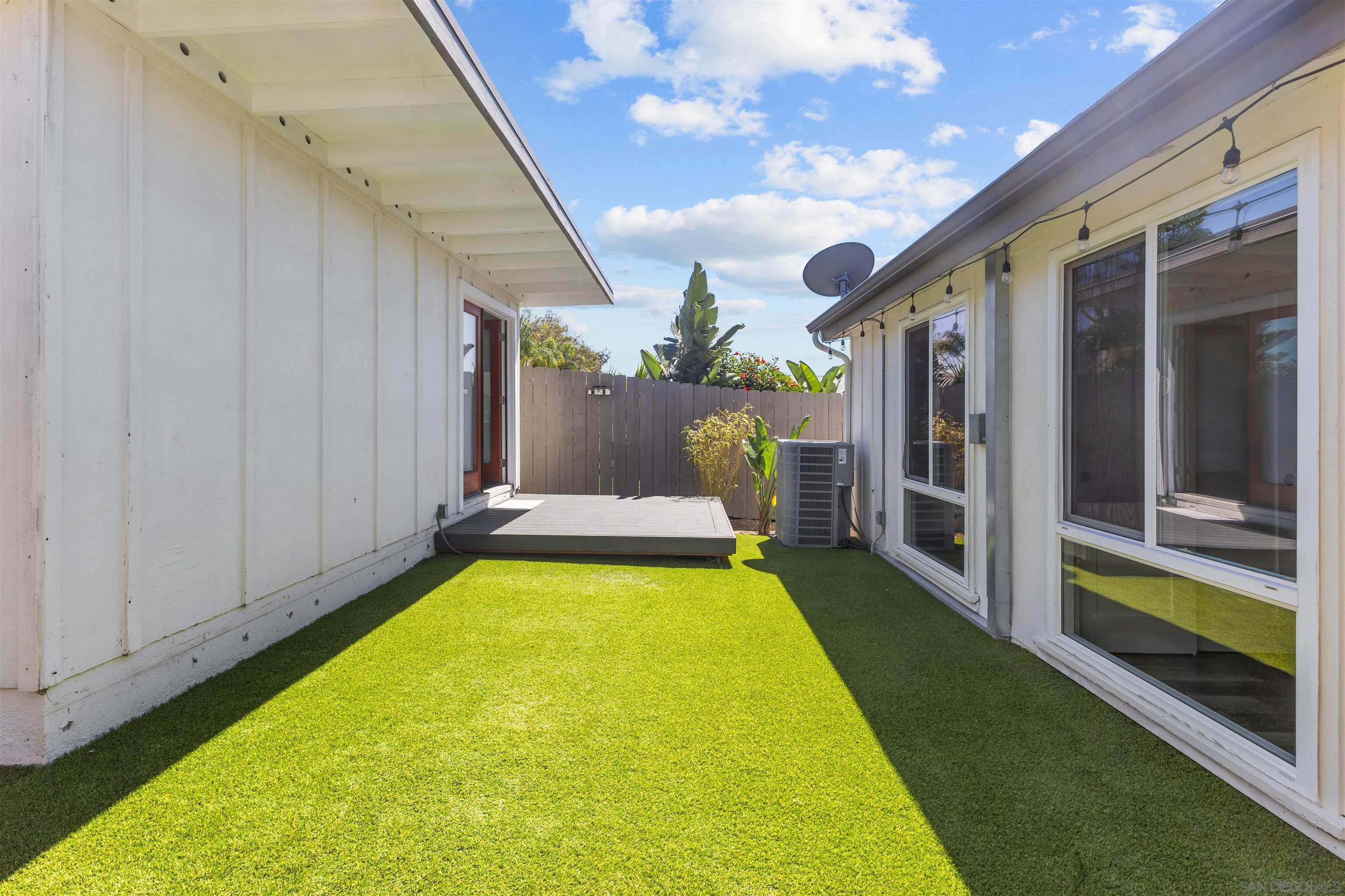 Detail Gallery Image 39 of 41 For 3451  Lockwood Dr, San Diego,  CA 92123 - 3 Beds | 2 Baths