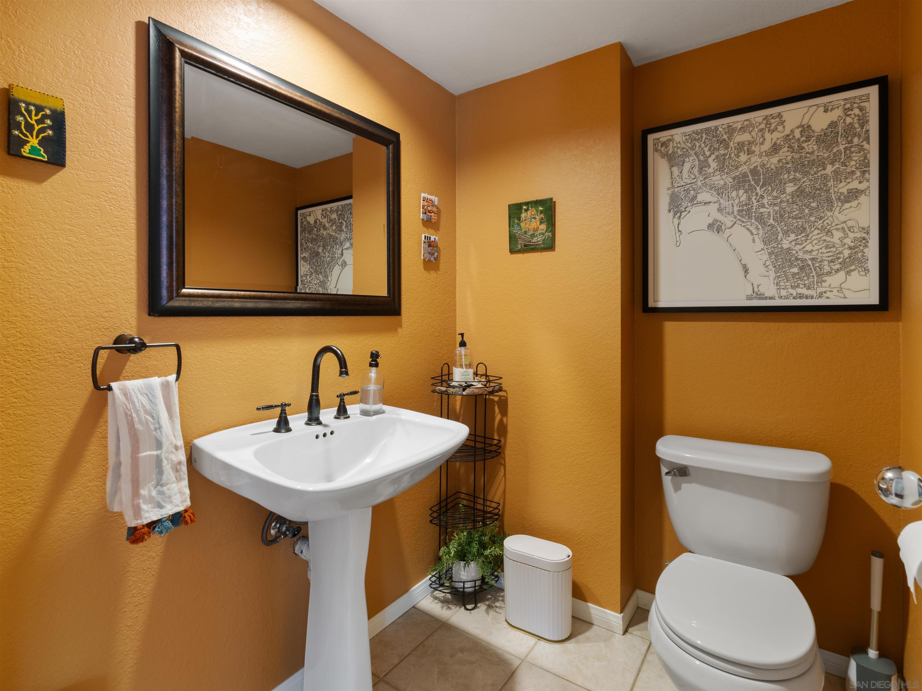 Detail Gallery Image 15 of 47 For 6358  Caminito Del Cervato, San Diego,  CA 92111 - 2 Beds | 2/1 Baths