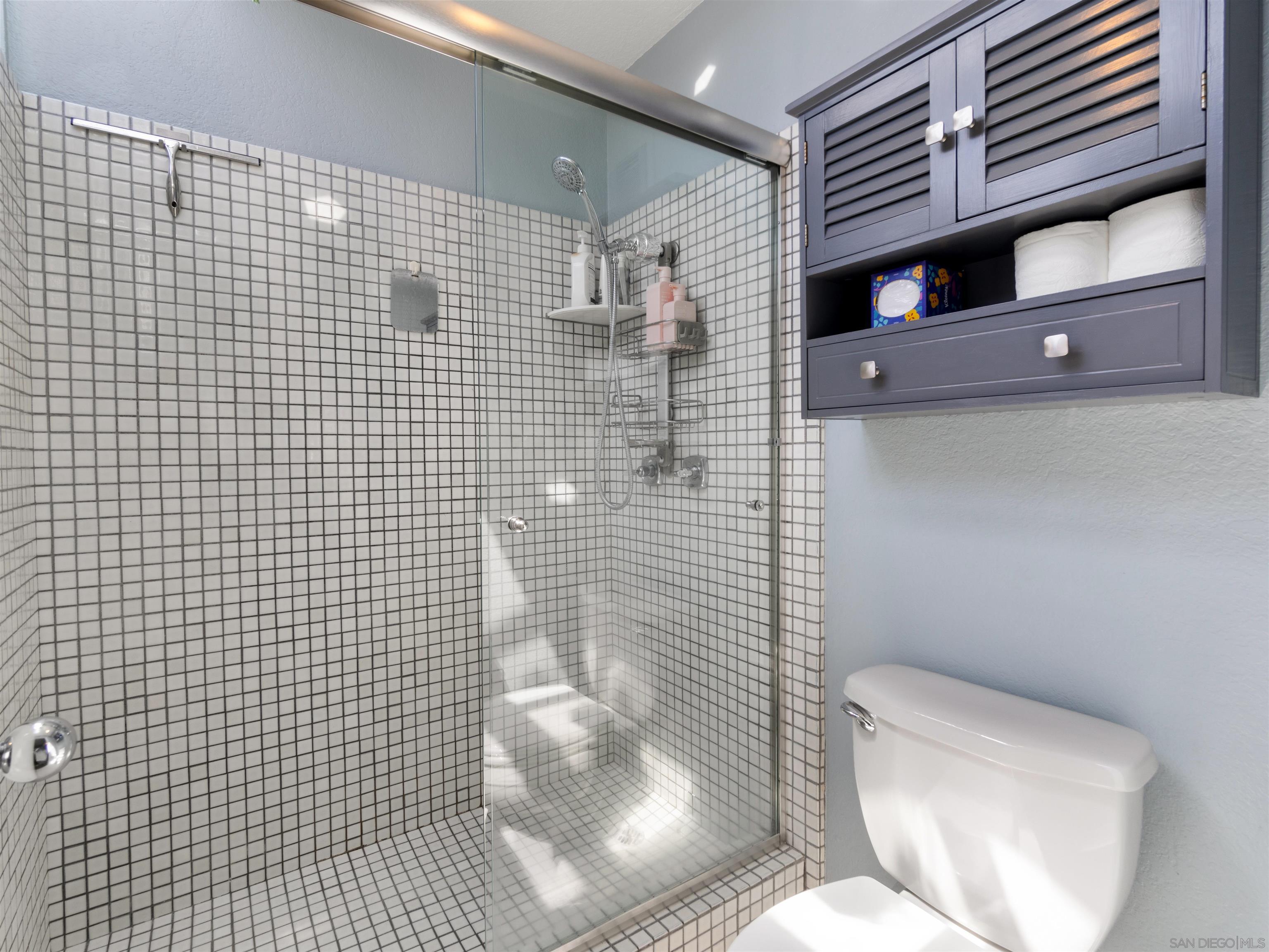 Detail Gallery Image 22 of 47 For 6358  Caminito Del Cervato, San Diego,  CA 92111 - 2 Beds | 2/1 Baths