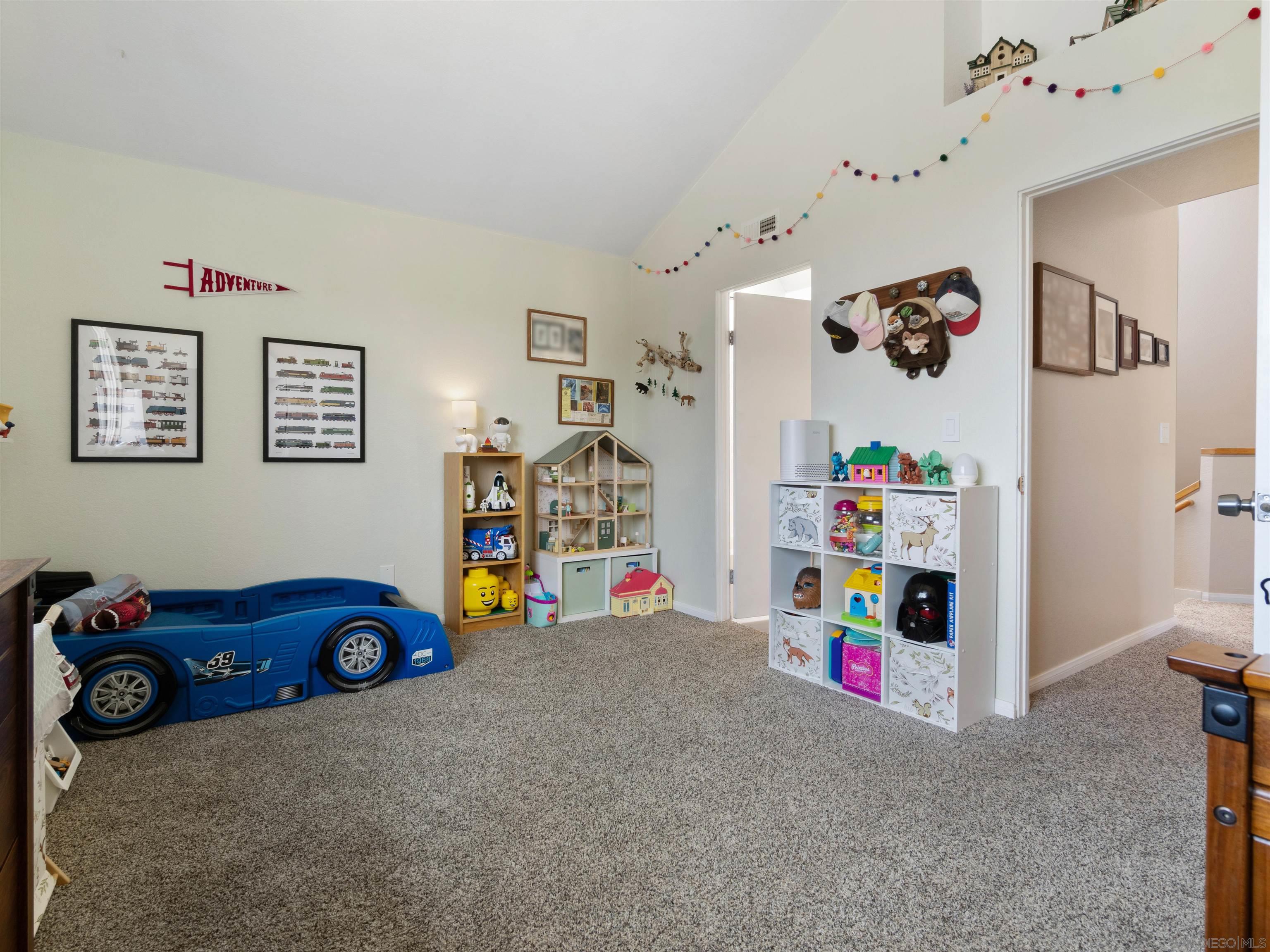 Detail Gallery Image 27 of 47 For 6358  Caminito Del Cervato, San Diego,  CA 92111 - 2 Beds | 2/1 Baths