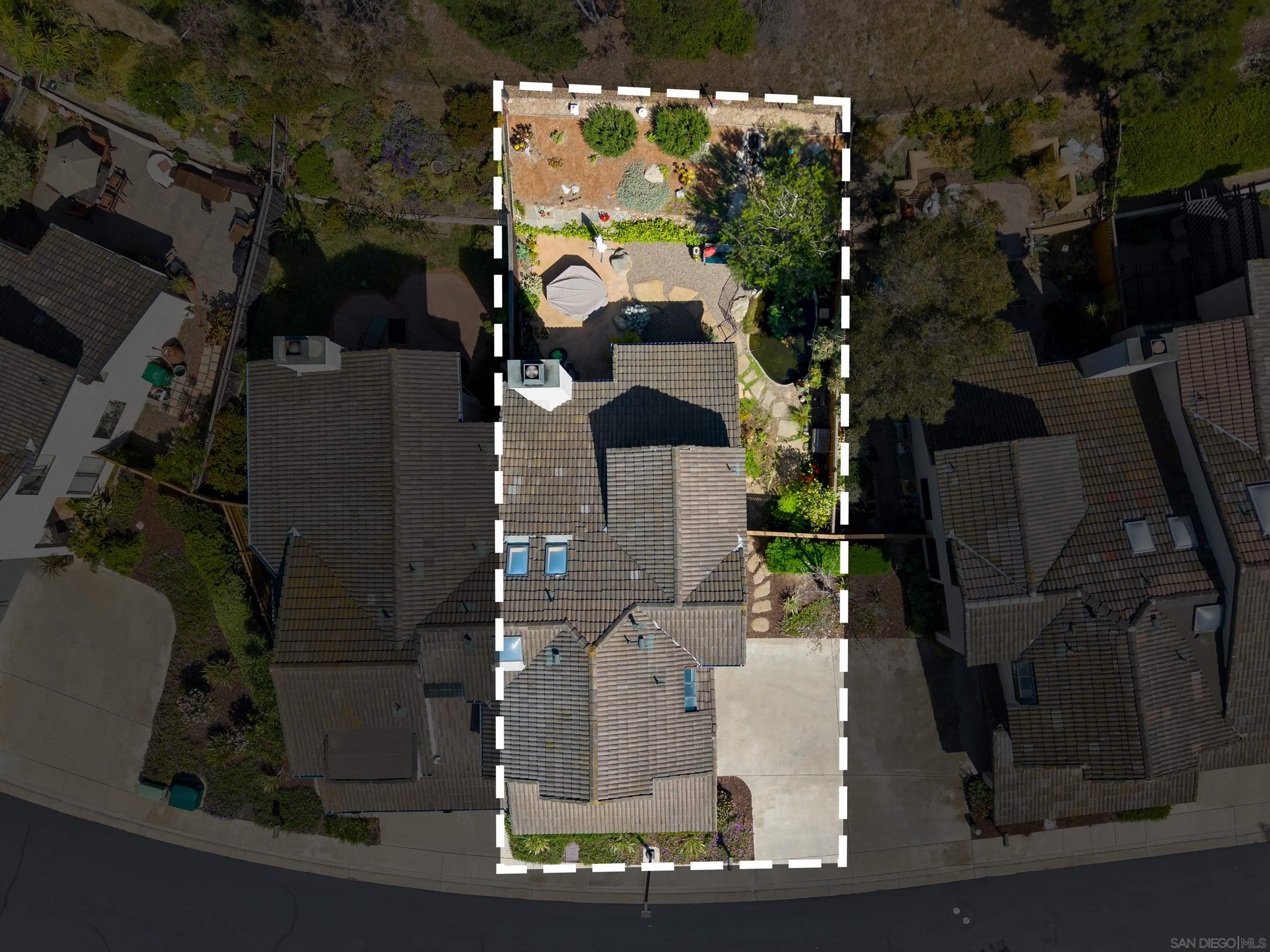 Detail Gallery Image 37 of 47 For 6358  Caminito Del Cervato, San Diego,  CA 92111 - 2 Beds | 2/1 Baths