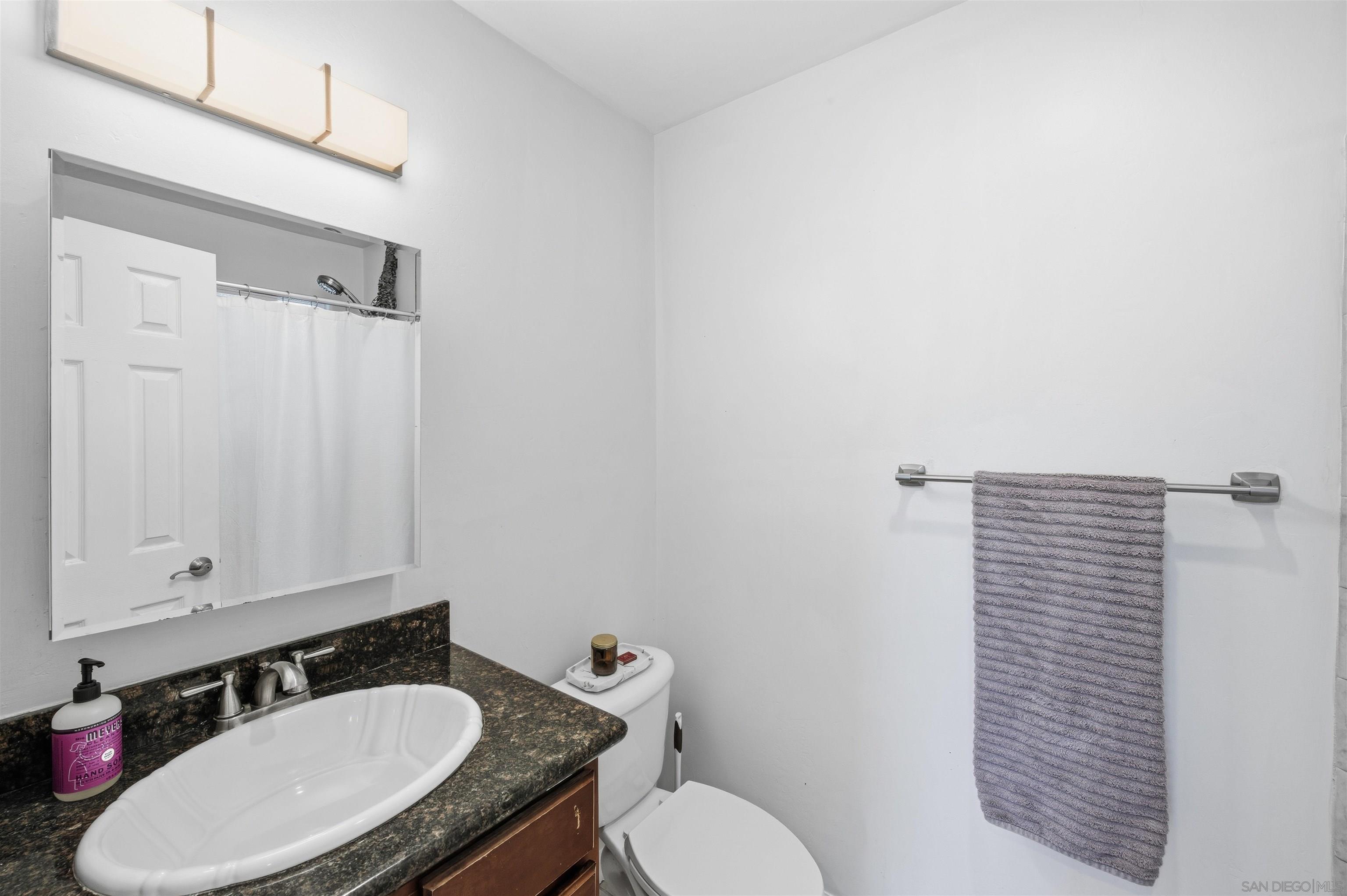 Detail Gallery Image 17 of 35 For 5055  Collwood  #320,  San Diego,  CA 92115 - 2 Beds | 2 Baths
