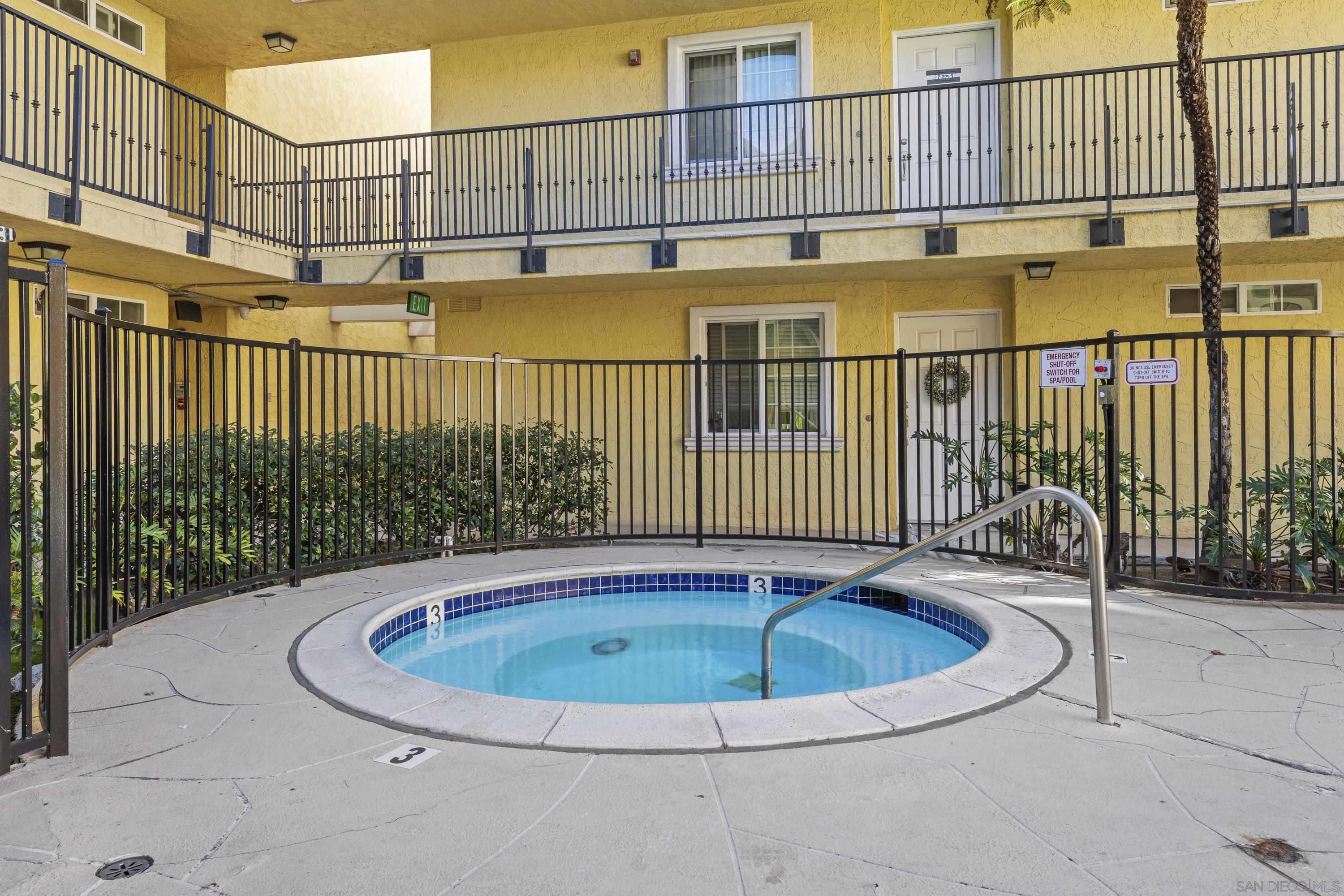 Detail Gallery Image 29 of 35 For 5055  Collwood  #320,  San Diego,  CA 92115 - 2 Beds | 2 Baths