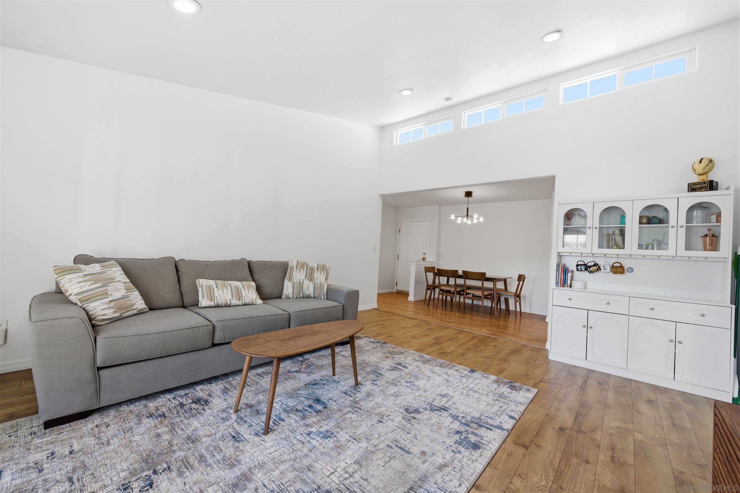 Detail Gallery Image 6 of 35 For 5055  Collwood  #320,  San Diego,  CA 92115 - 2 Beds | 2 Baths