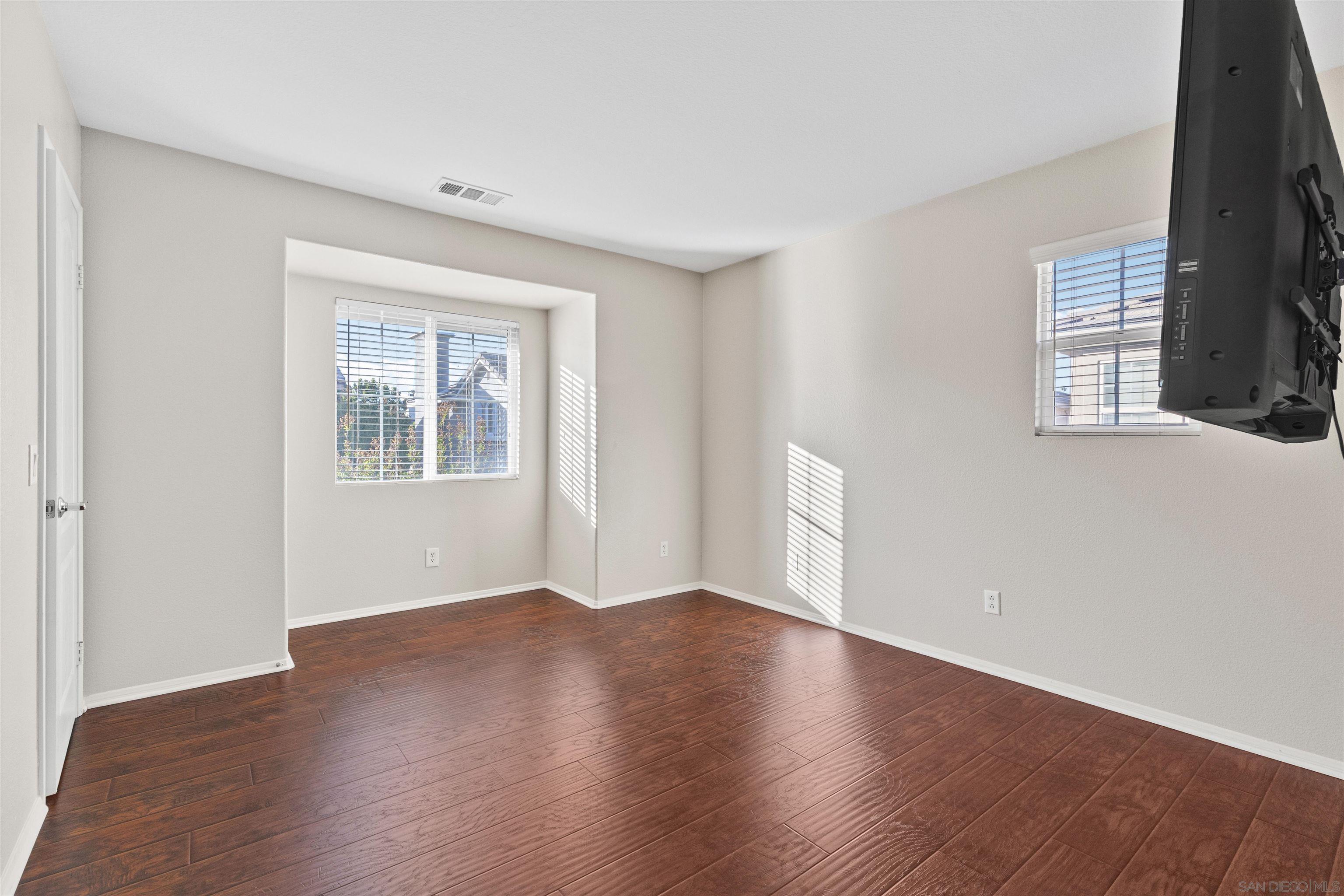 Detail Gallery Image 18 of 28 For 45733  Sierra Court, Temecula,  CA 92592 - 3 Beds | 2/1 Baths