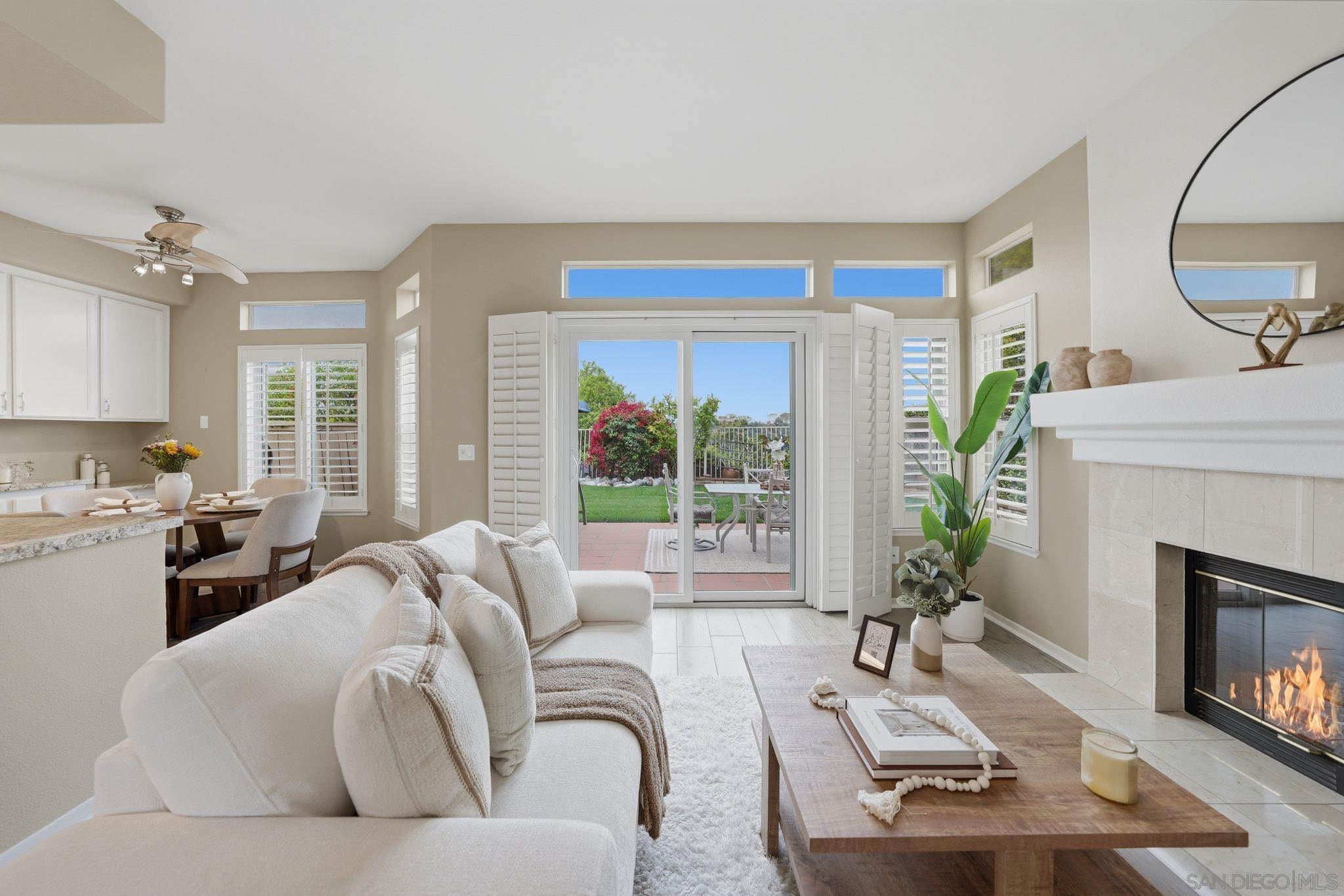 Detail Gallery Image 14 of 51 For 5309  Camino Playa Malaga, San Diego,  CA 92124 - 3 Beds | 2/1 Baths