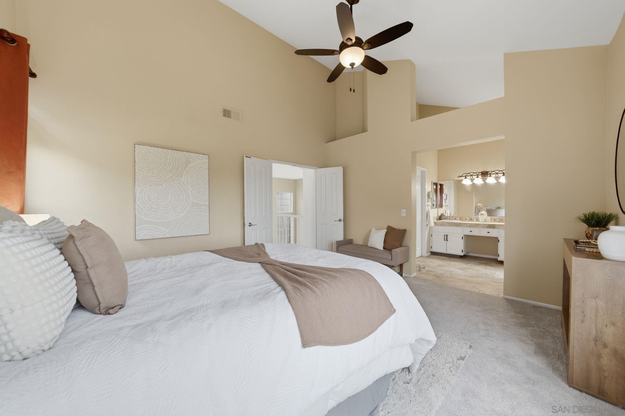 Detail Gallery Image 31 of 51 For 5309  Camino Playa Malaga, San Diego,  CA 92124 - 3 Beds | 2/1 Baths