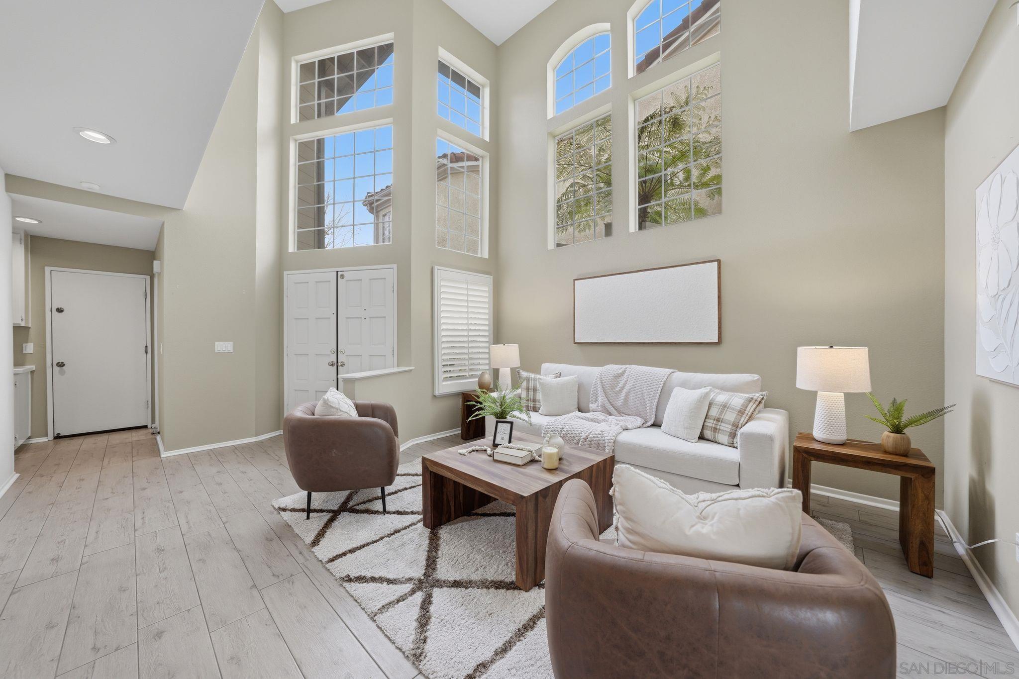 Detail Gallery Image 7 of 51 For 5309  Camino Playa Malaga, San Diego,  CA 92124 - 3 Beds | 2/1 Baths