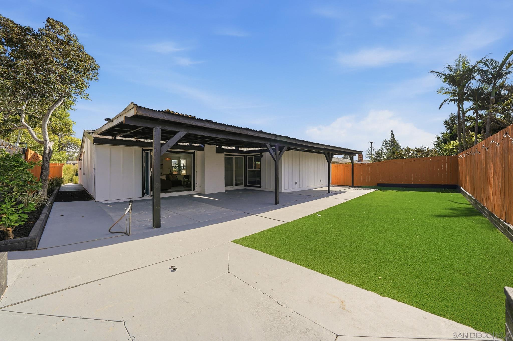 Detail Gallery Image 35 of 40 For 2828  Mission Village, San Diego,  CA 92123 - 4 Beds | 2 Baths