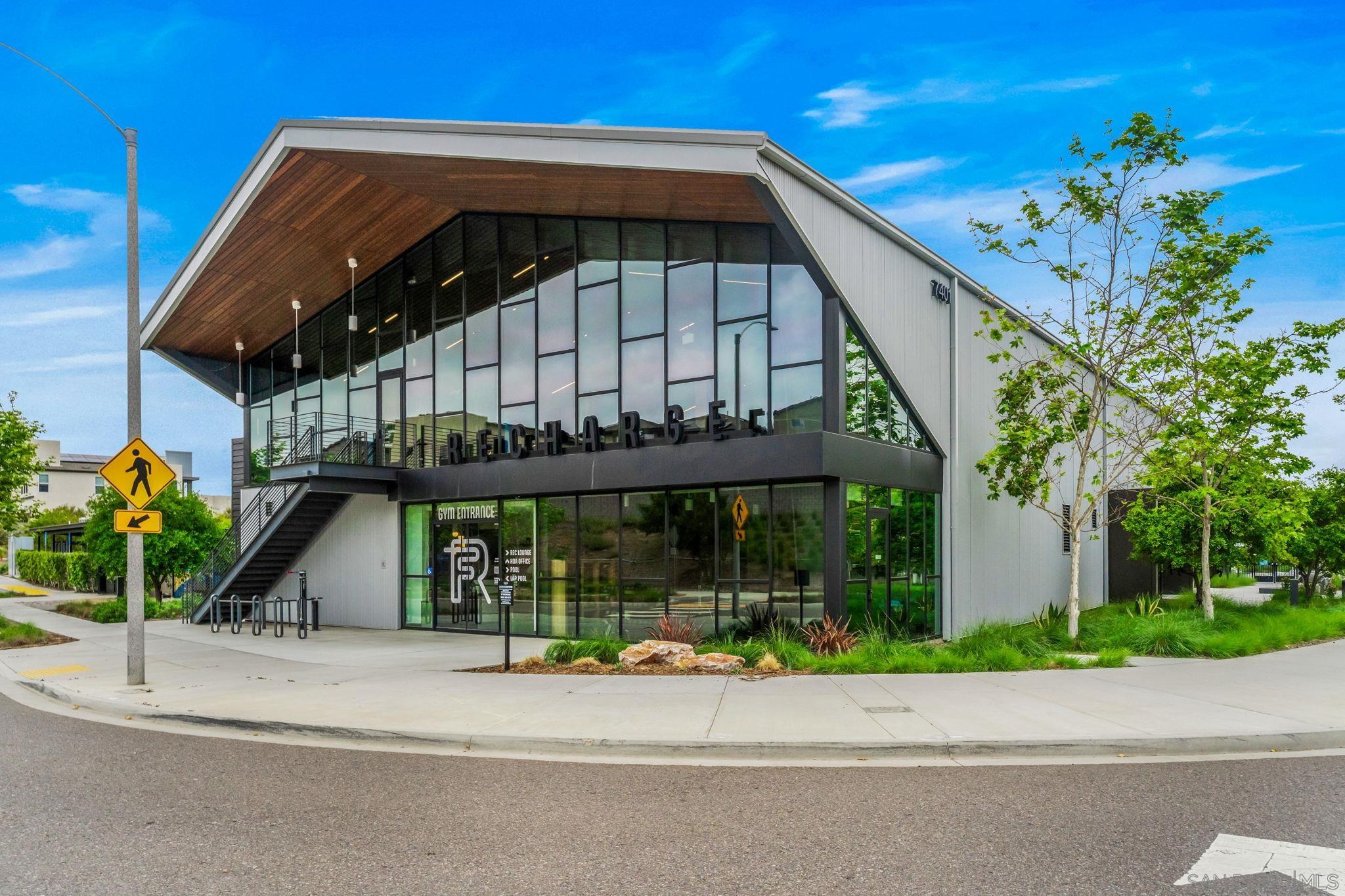 Detail Gallery Image 20 of 26 For 10519  Coupland, San Diego,  CA 92126 - 2 Beds | 2/1 Baths