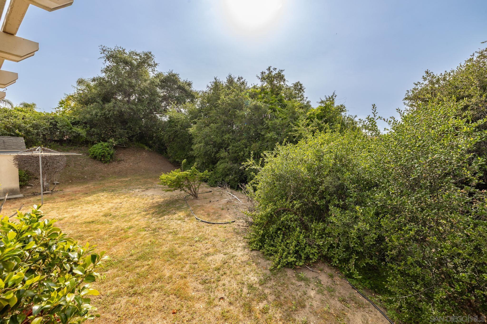 Detail Gallery Image 31 of 41 For 1014 E Bel Air Drive, Vista,  CA 92084 - 2 Beds | 2 Baths