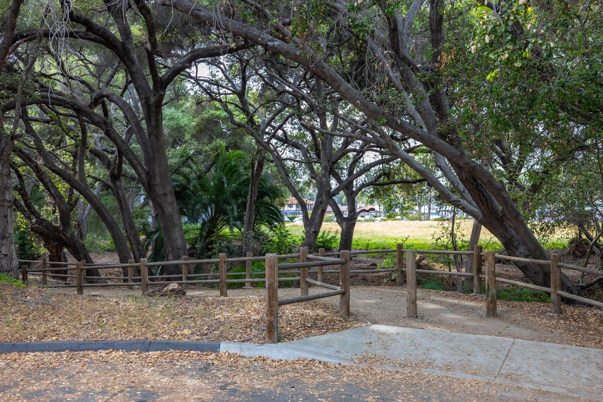 Detail Gallery Image 35 of 41 For 1014 E Bel Air Drive, Vista,  CA 92084 - 2 Beds | 2 Baths