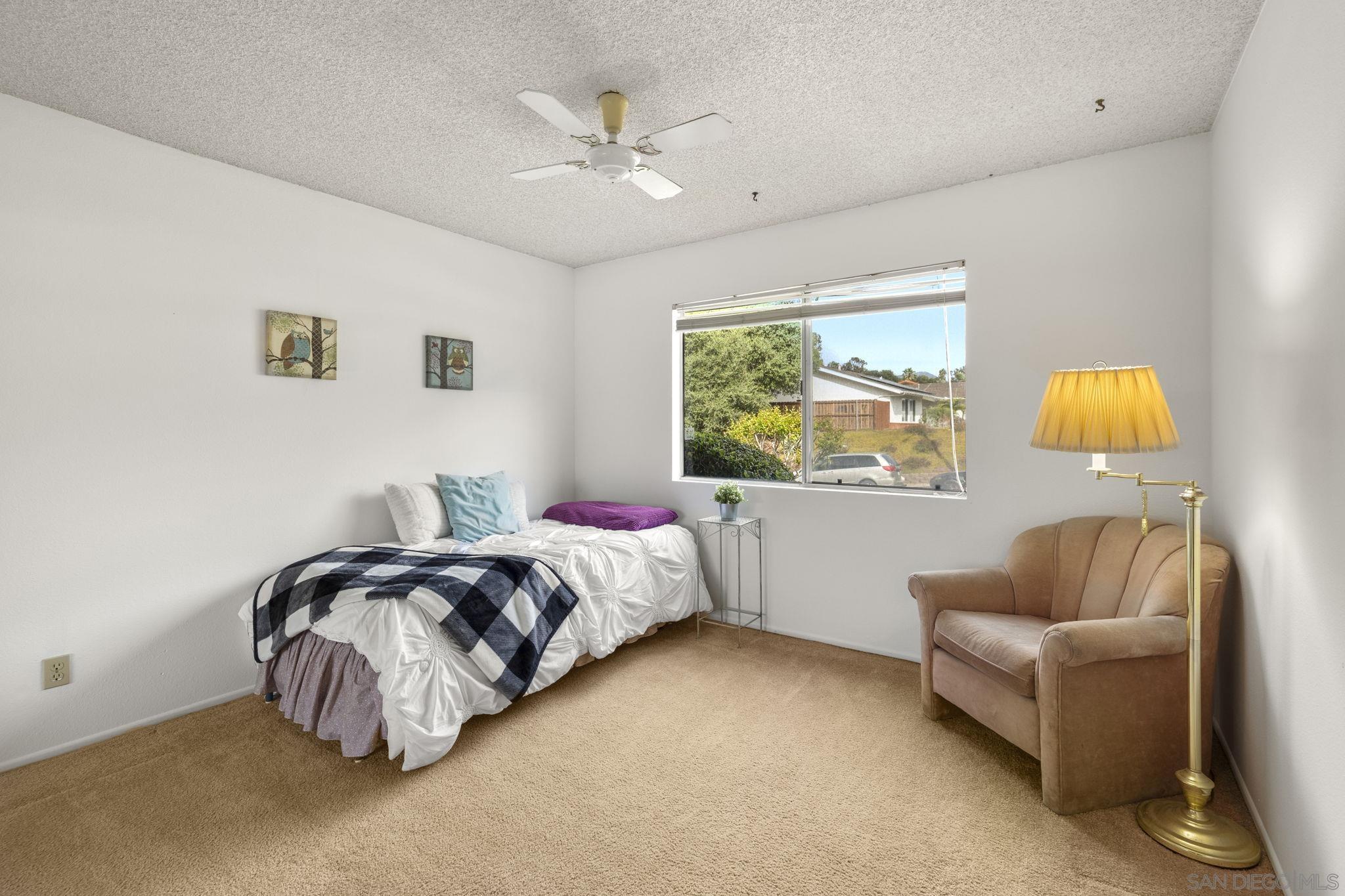 Detail Gallery Image 5 of 41 For 1014 E Bel Air Drive, Vista,  CA 92084 - 2 Beds | 2 Baths