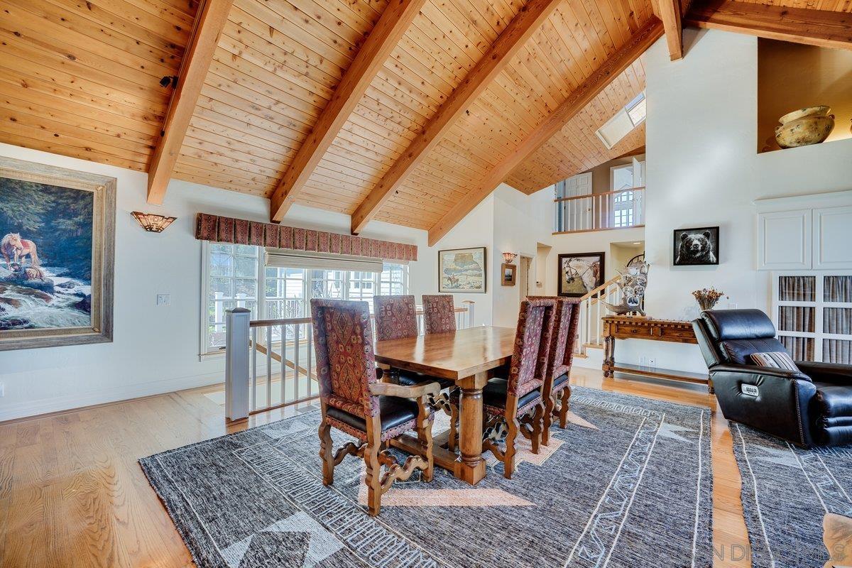 Detail Gallery Image 22 of 75 For 1  Rolling View, Fallbrook,  CA 92028 - 5 Beds | 5/1 Baths