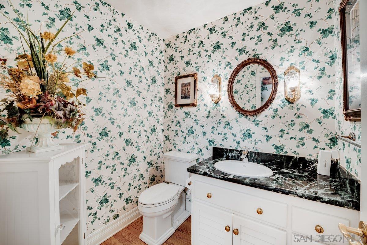 Detail Gallery Image 45 of 75 For 1  Rolling View, Fallbrook,  CA 92028 - 5 Beds | 5/1 Baths