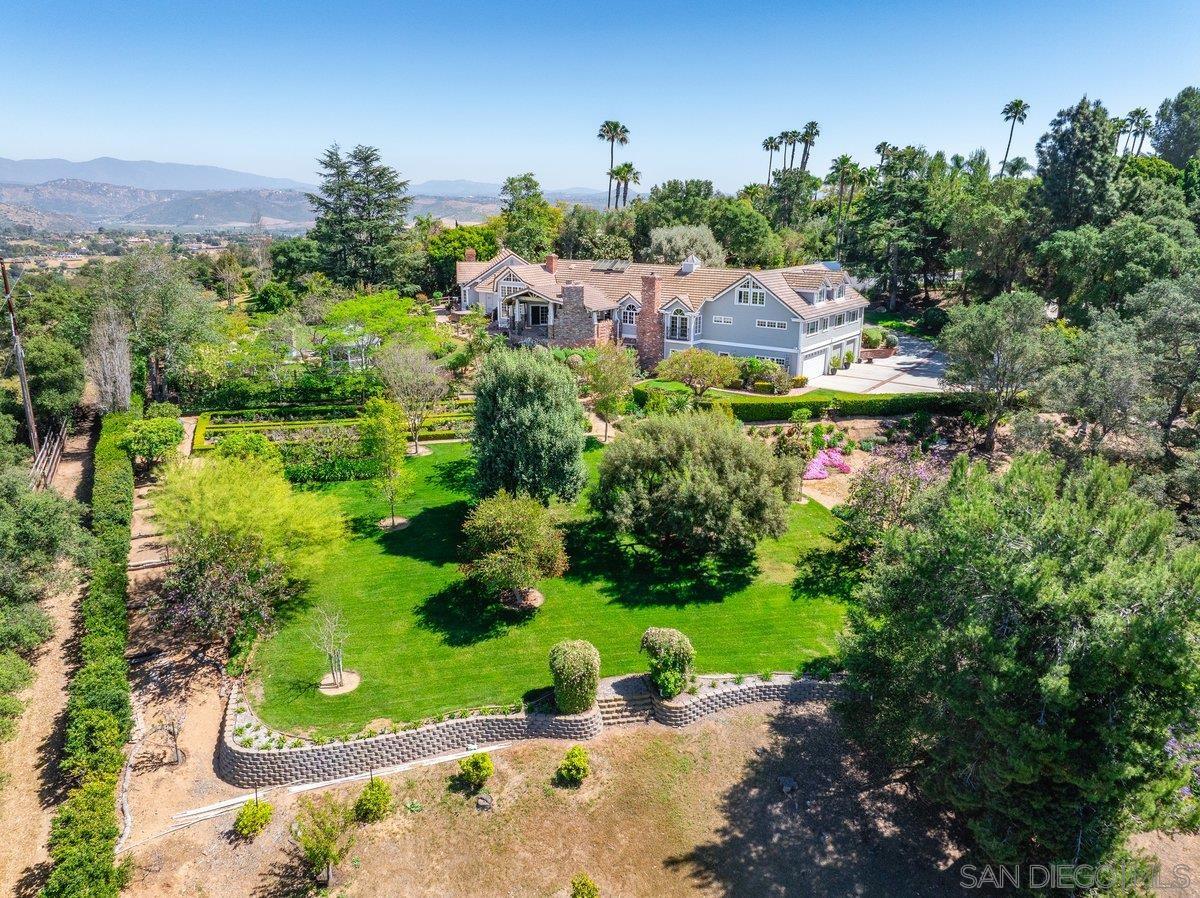 Detail Gallery Image 64 of 75 For 1  Rolling View, Fallbrook,  CA 92028 - 5 Beds | 5/1 Baths