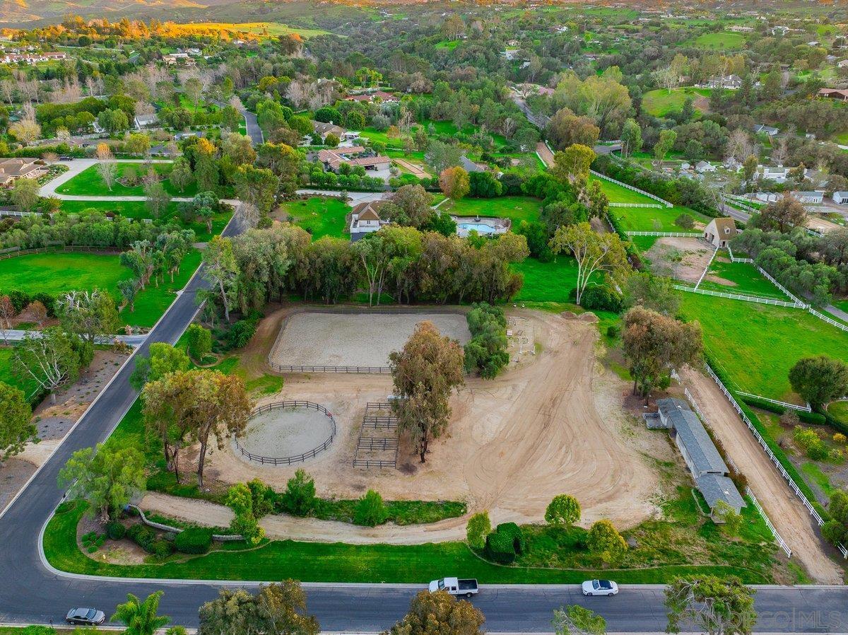 Detail Gallery Image 75 of 75 For 1  Rolling View, Fallbrook,  CA 92028 - 5 Beds | 5/1 Baths