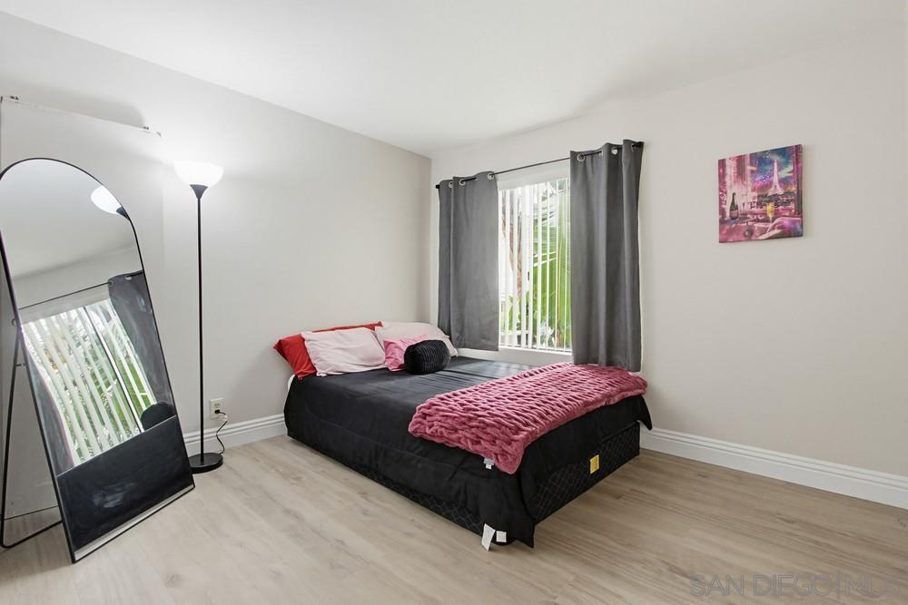 Detail Gallery Image 17 of 33 For 9418  Twin Trails Dr  #102,  San Diego,  CA 92129 - 2 Beds | 2 Baths