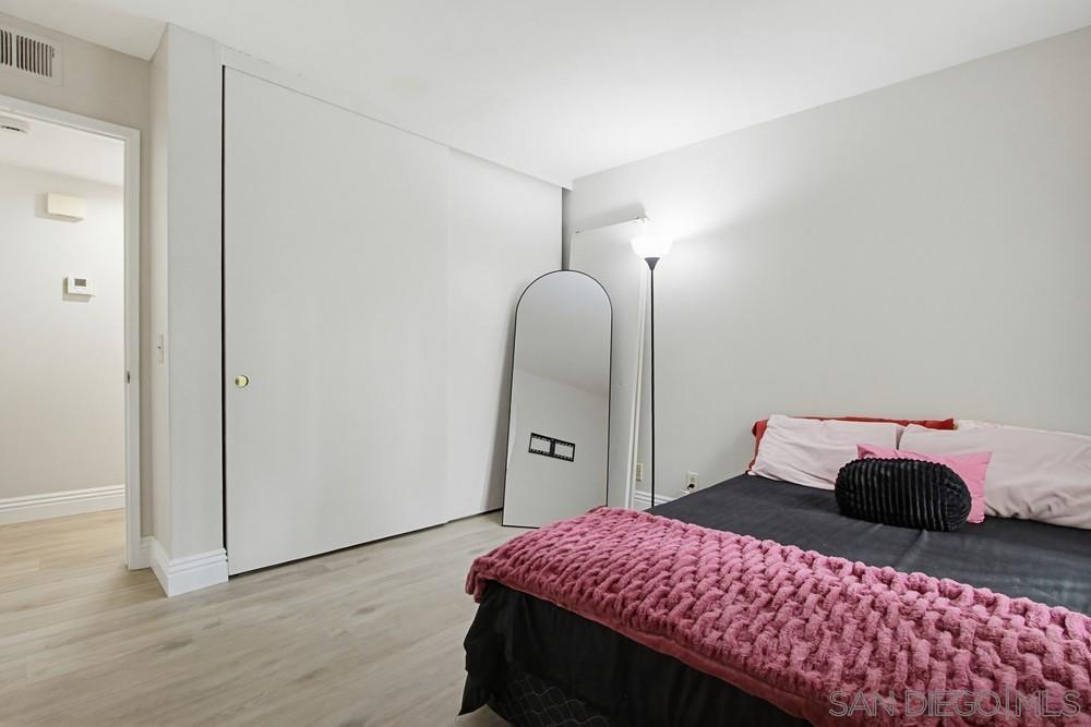 Detail Gallery Image 18 of 33 For 9418  Twin Trails Dr  #102,  San Diego,  CA 92129 - 2 Beds | 2 Baths