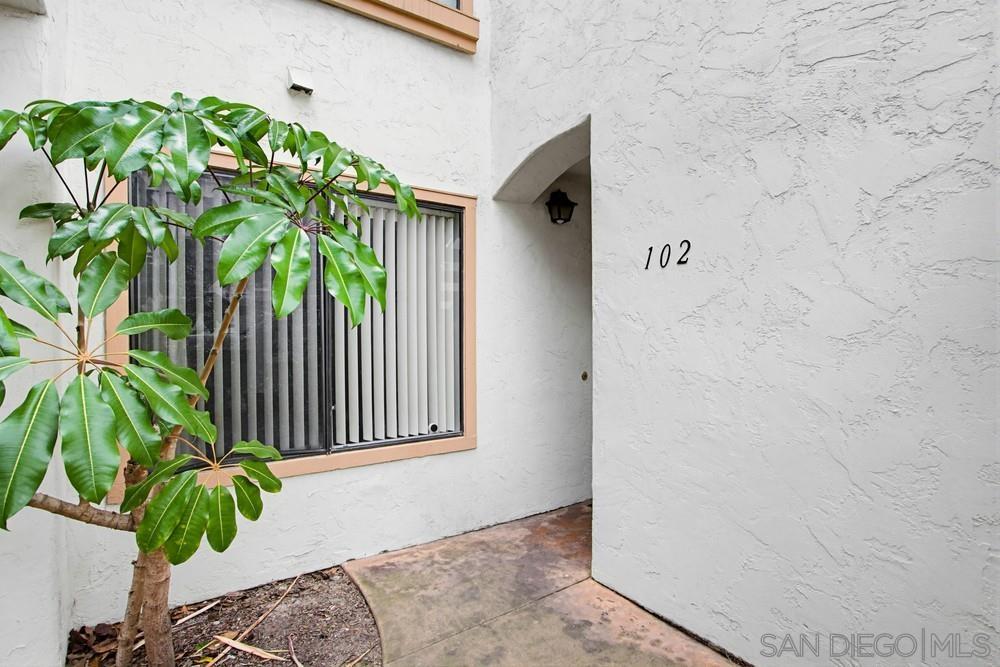 Detail Gallery Image 31 of 33 For 9418  Twin Trails Dr  #102,  San Diego,  CA 92129 - 2 Beds | 2 Baths