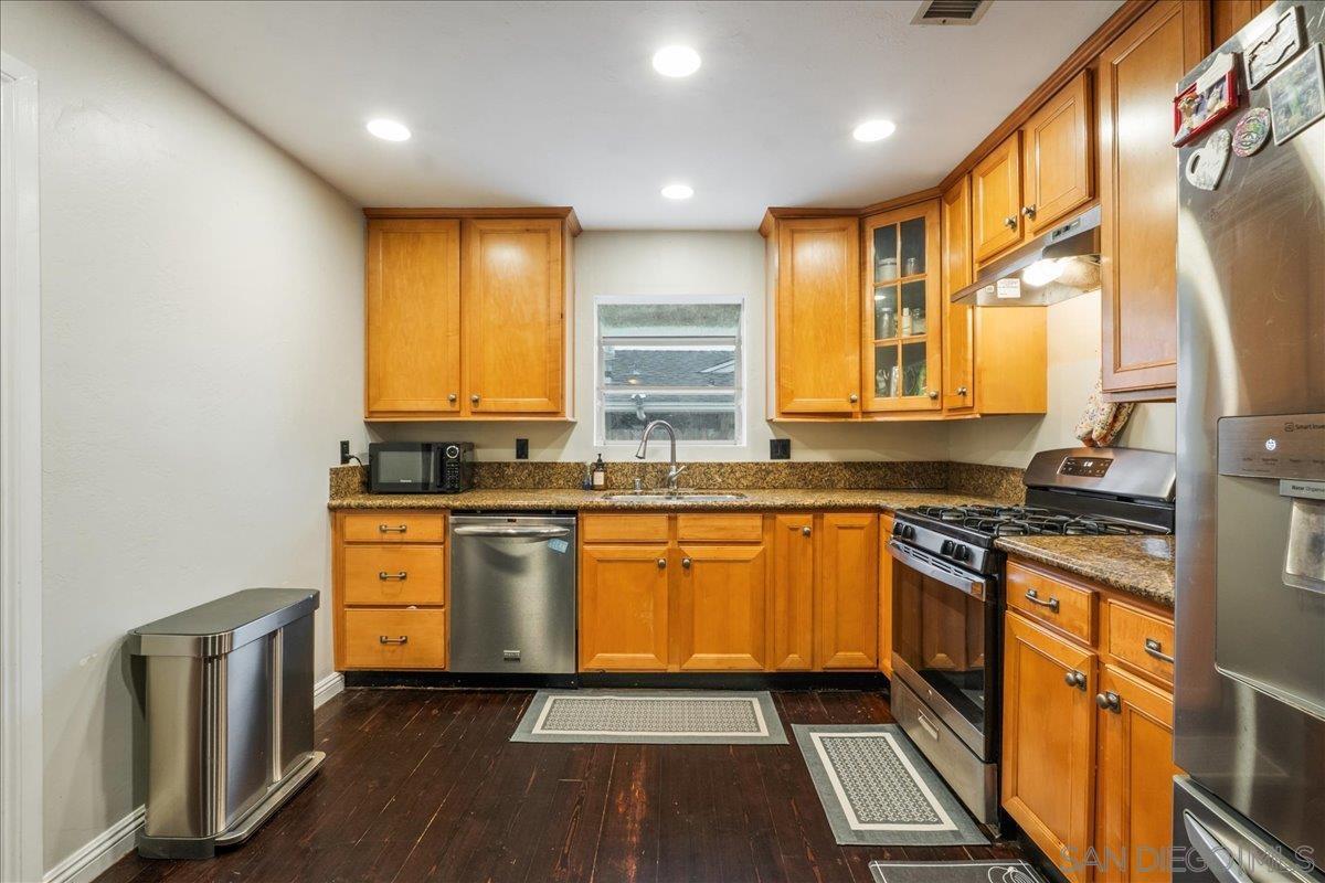 Detail Gallery Image 7 of 22 For 1288  Camillo Way, El Cajon,  CA 92021 - 3 Beds | 1 Baths