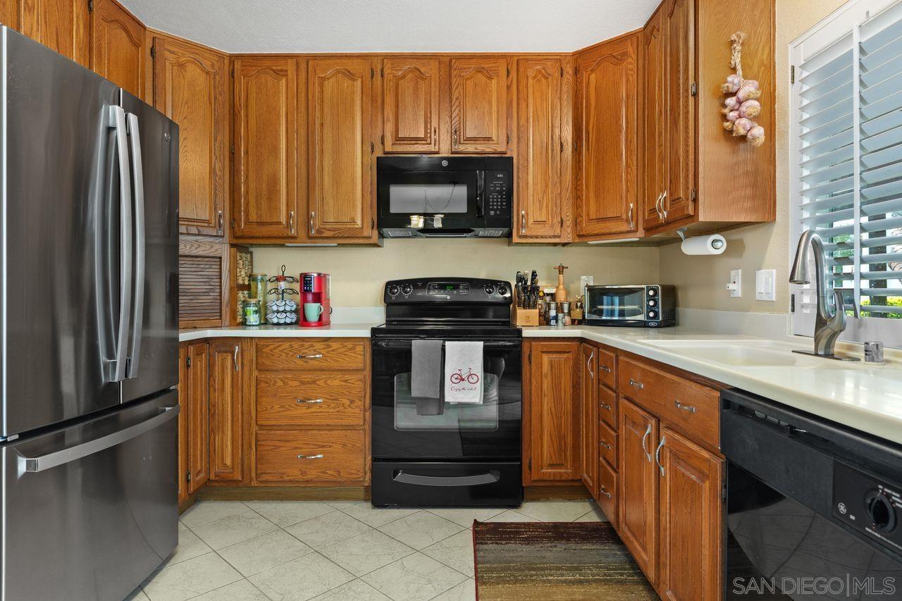 Detail Gallery Image 14 of 45 For 16410  Caminito Vecinos  #137,  San Diego,  CA 92128 - 2 Beds | 2 Baths