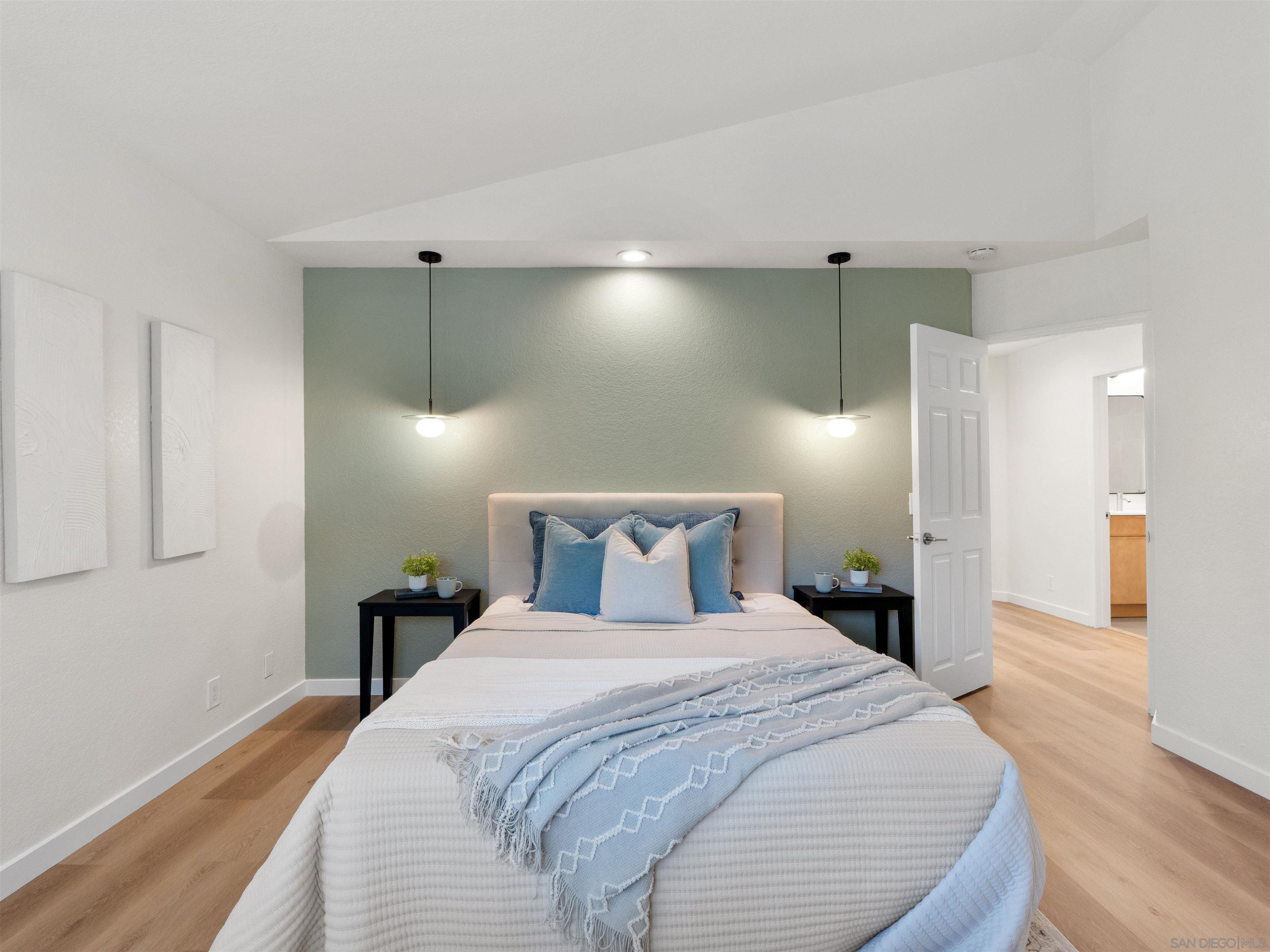 Detail Gallery Image 21 of 40 For 2277  Dunstan, Oceanside,  CA 92054 - 3 Beds | 2/1 Baths