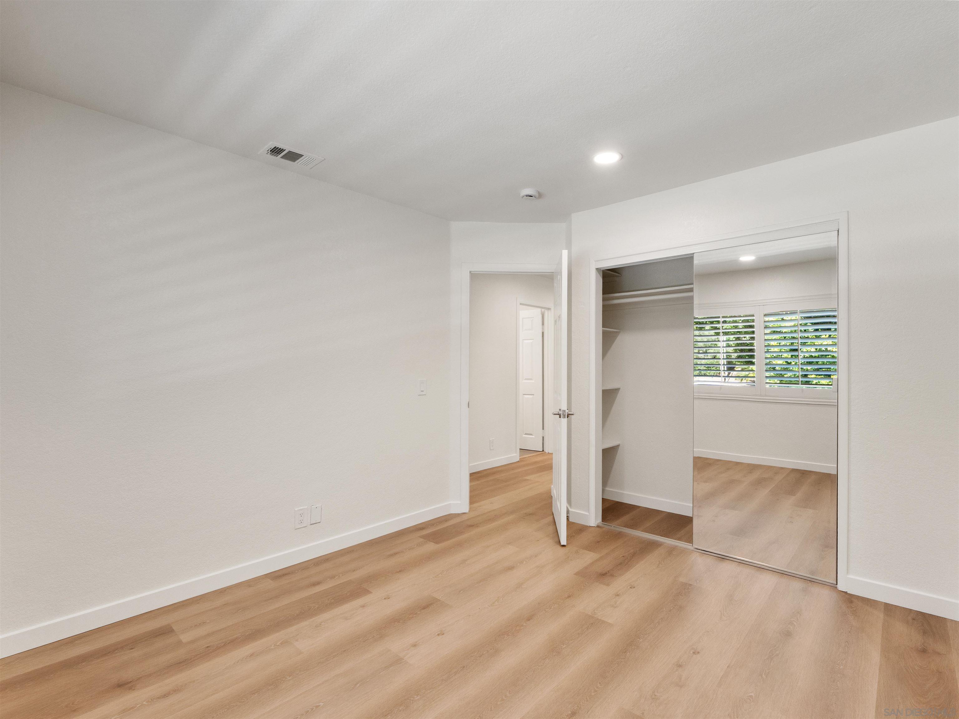 Detail Gallery Image 27 of 40 For 2277  Dunstan, Oceanside,  CA 92054 - 3 Beds | 2/1 Baths