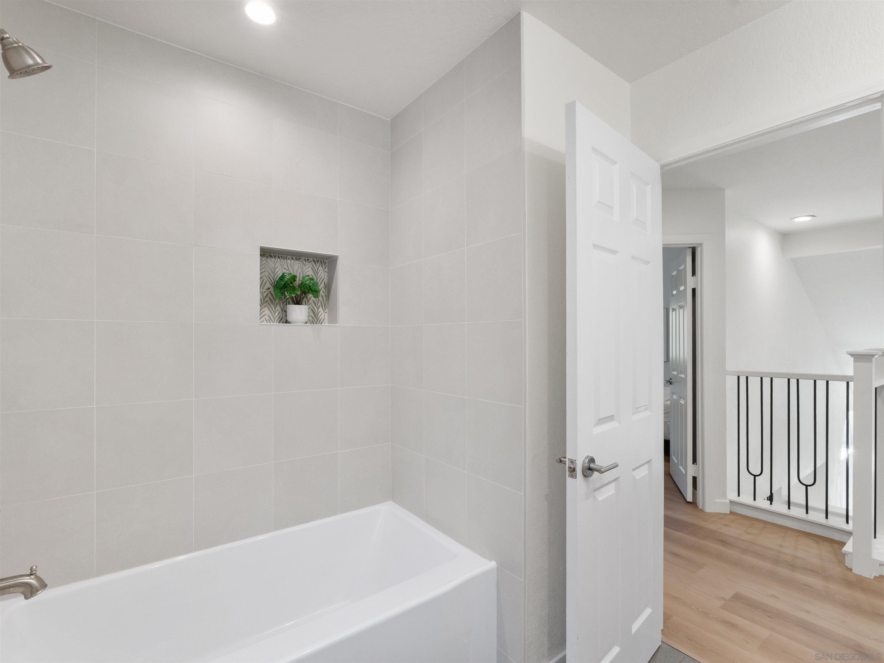 Detail Gallery Image 29 of 40 For 2277  Dunstan, Oceanside,  CA 92054 - 3 Beds | 2/1 Baths