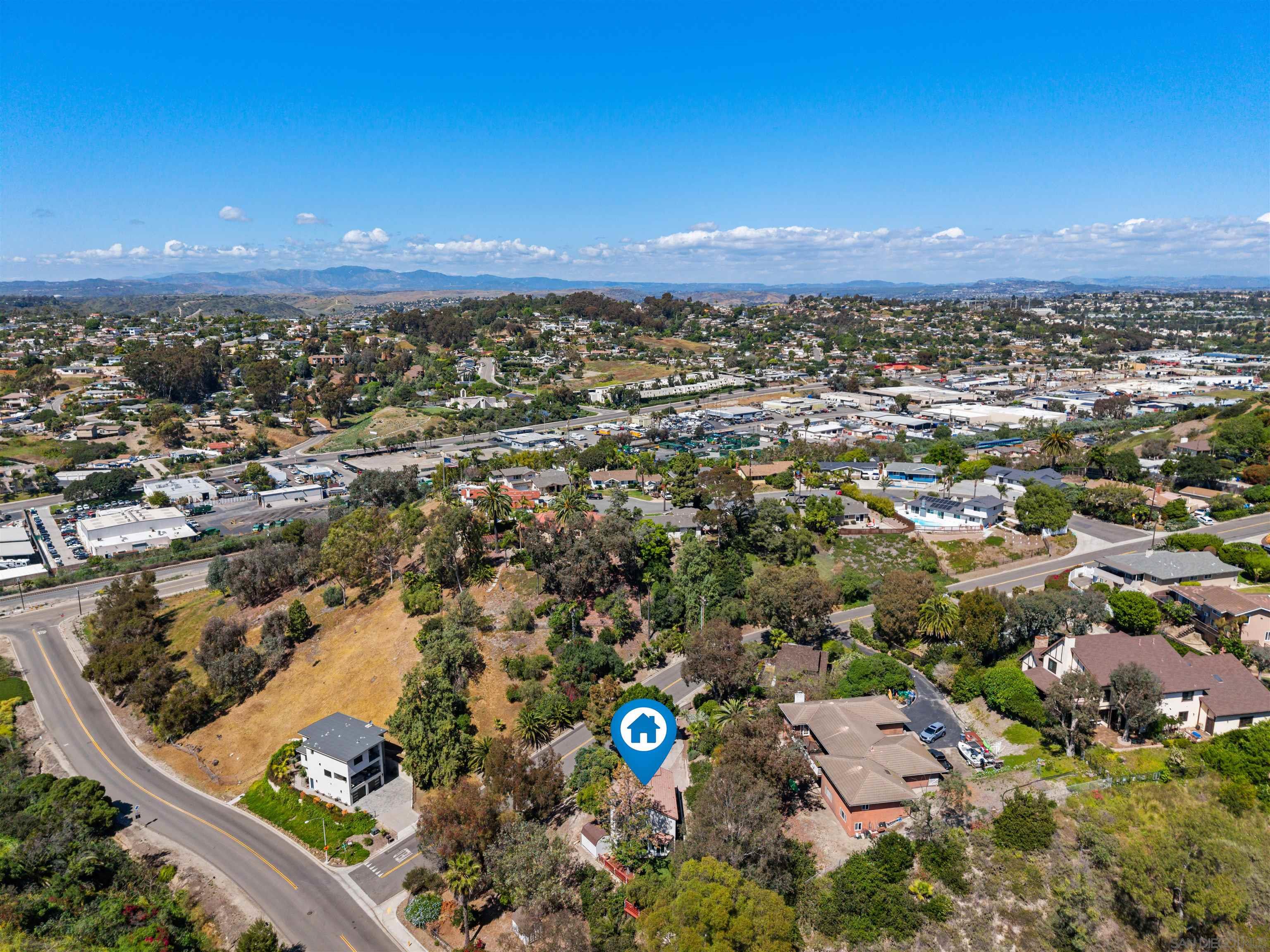 Detail Gallery Image 39 of 40 For 2277  Dunstan, Oceanside,  CA 92054 - 3 Beds | 2/1 Baths