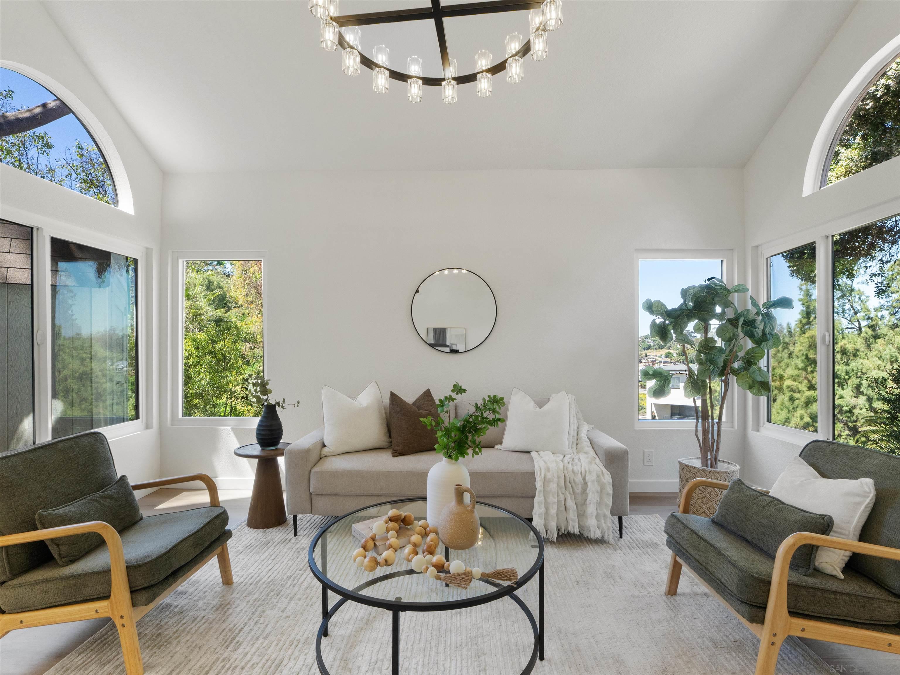 Detail Gallery Image 7 of 40 For 2277  Dunstan, Oceanside,  CA 92054 - 3 Beds | 2/1 Baths