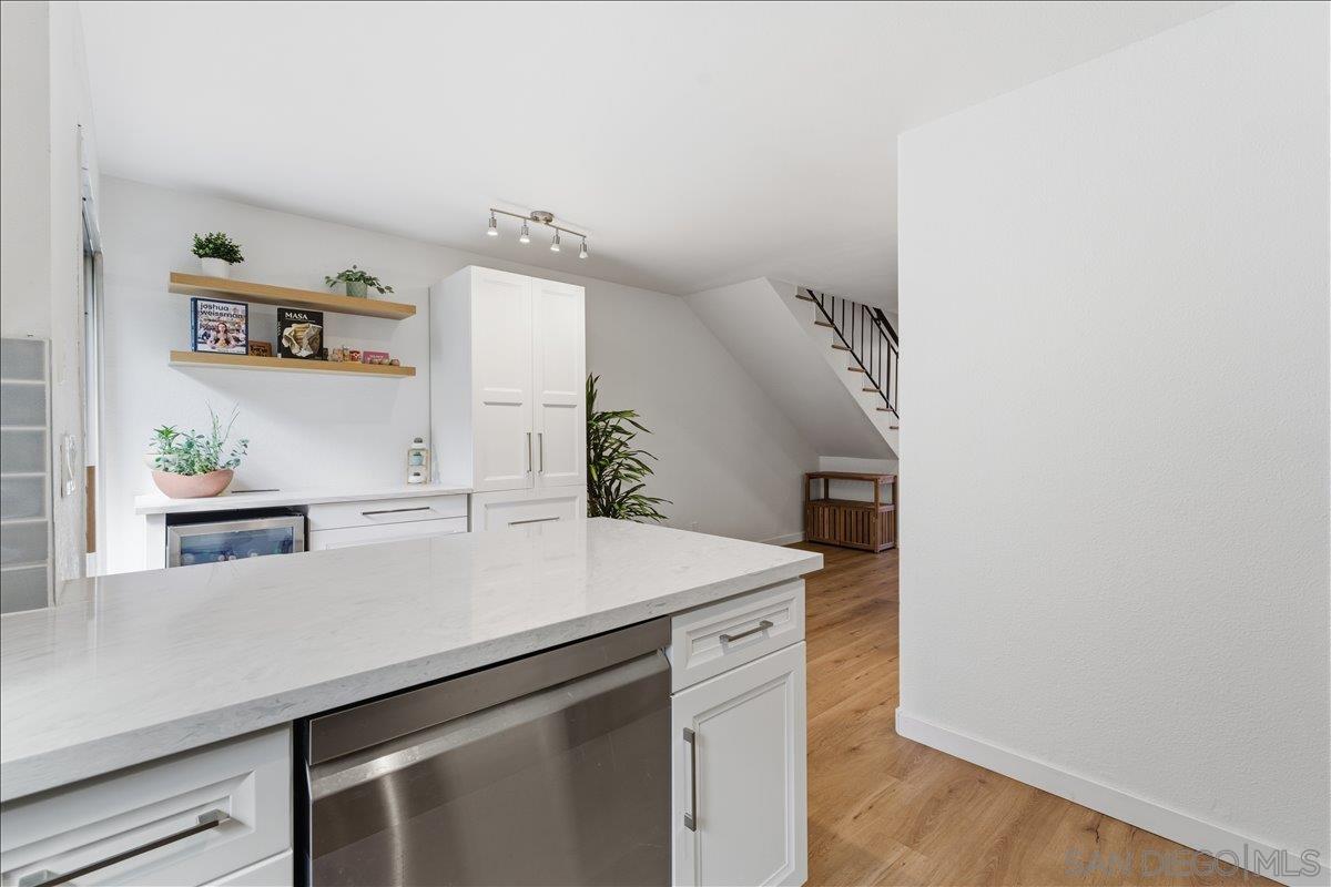 Detail Gallery Image 11 of 29 For 3626  Lemona  #C,  San Diego,  CA 92105 - 2 Beds | 1/1 Baths