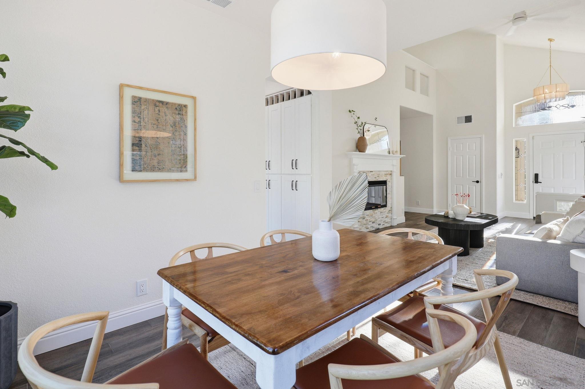 Detail Gallery Image 20 of 51 For 11391  Legacy Canyon Pl., San Diego,  CA 92131 - 4 Beds | 2/1 Baths