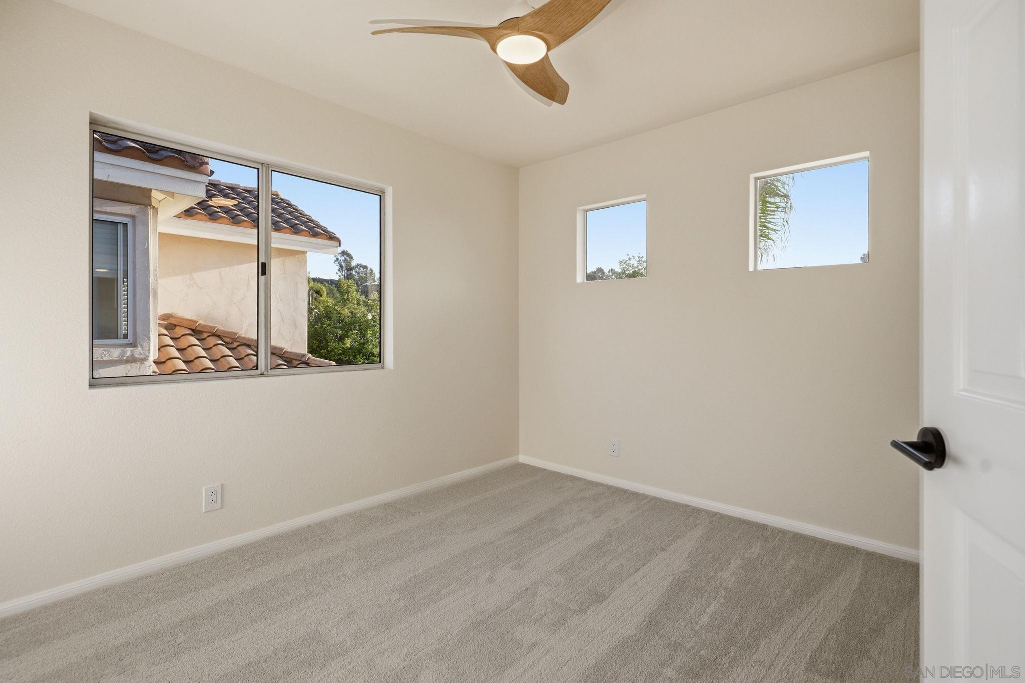 Detail Gallery Image 36 of 51 For 11391  Legacy Canyon Pl., San Diego,  CA 92131 - 4 Beds | 2/1 Baths