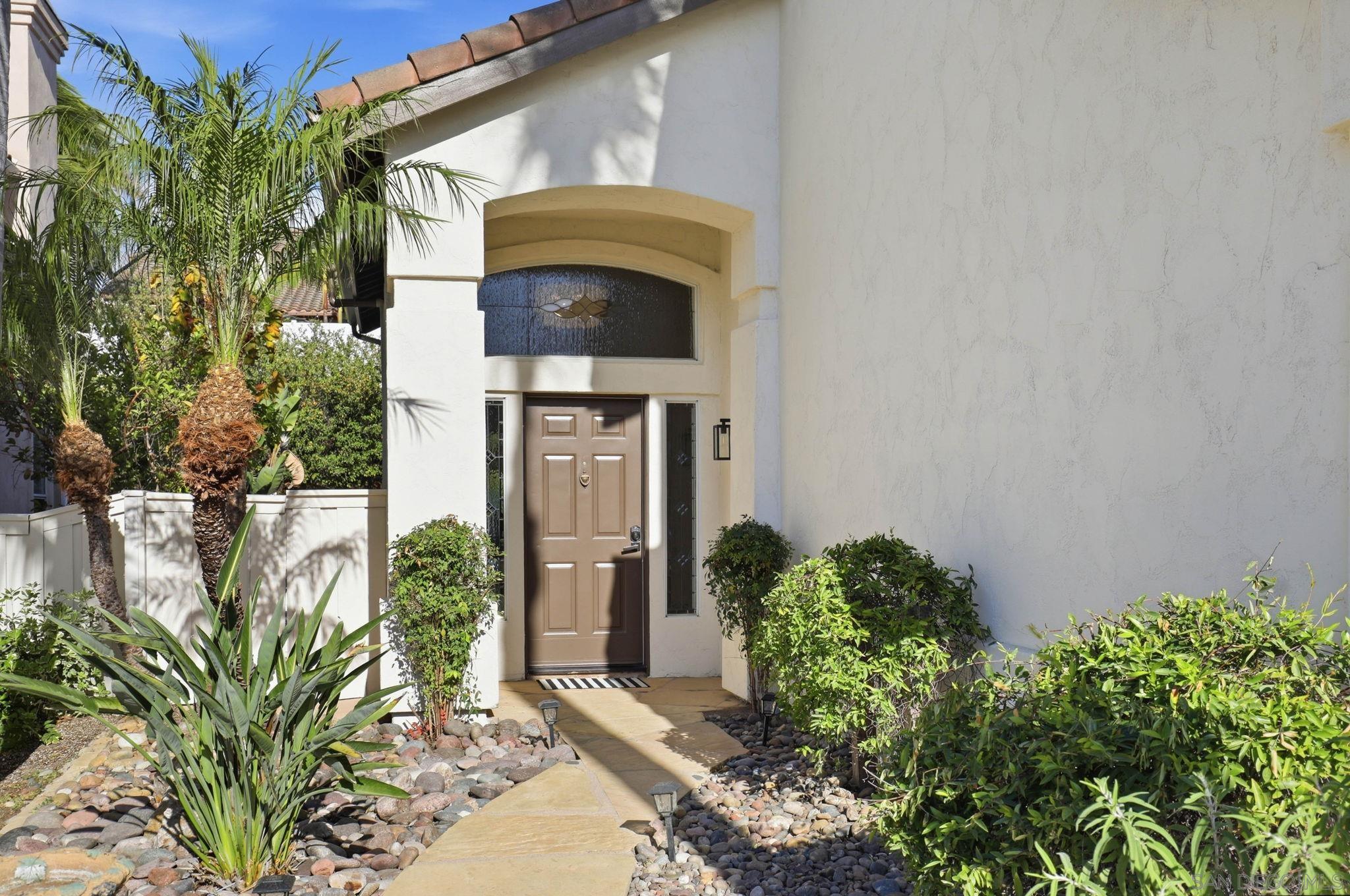 Detail Gallery Image 6 of 51 For 11391  Legacy Canyon Pl., San Diego,  CA 92131 - 4 Beds | 2/1 Baths