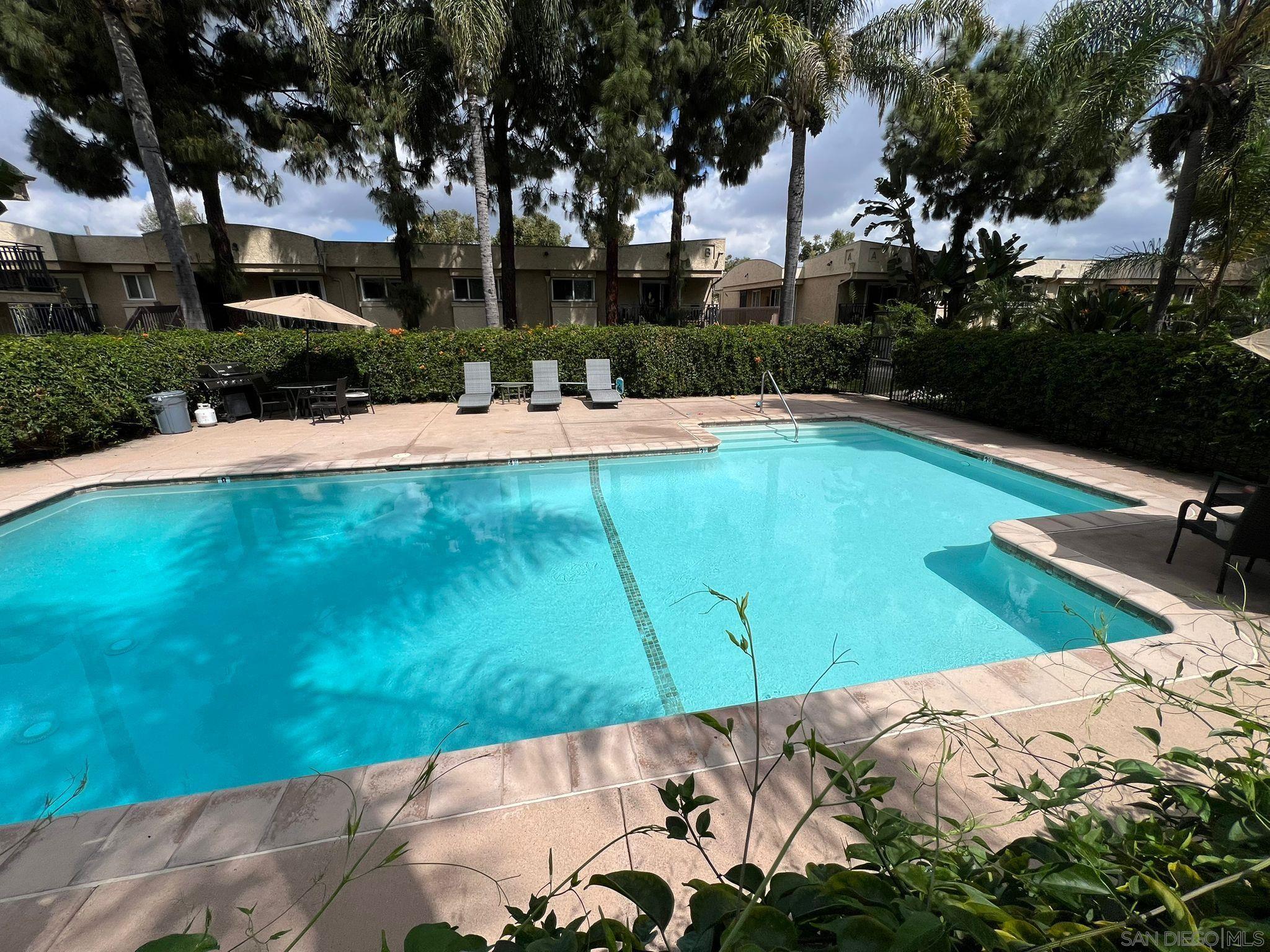 Detail Gallery Image 17 of 19 For 9860  Dale  #D8,  Spring Valley,  CA 91977 - 2 Beds | 2 Baths