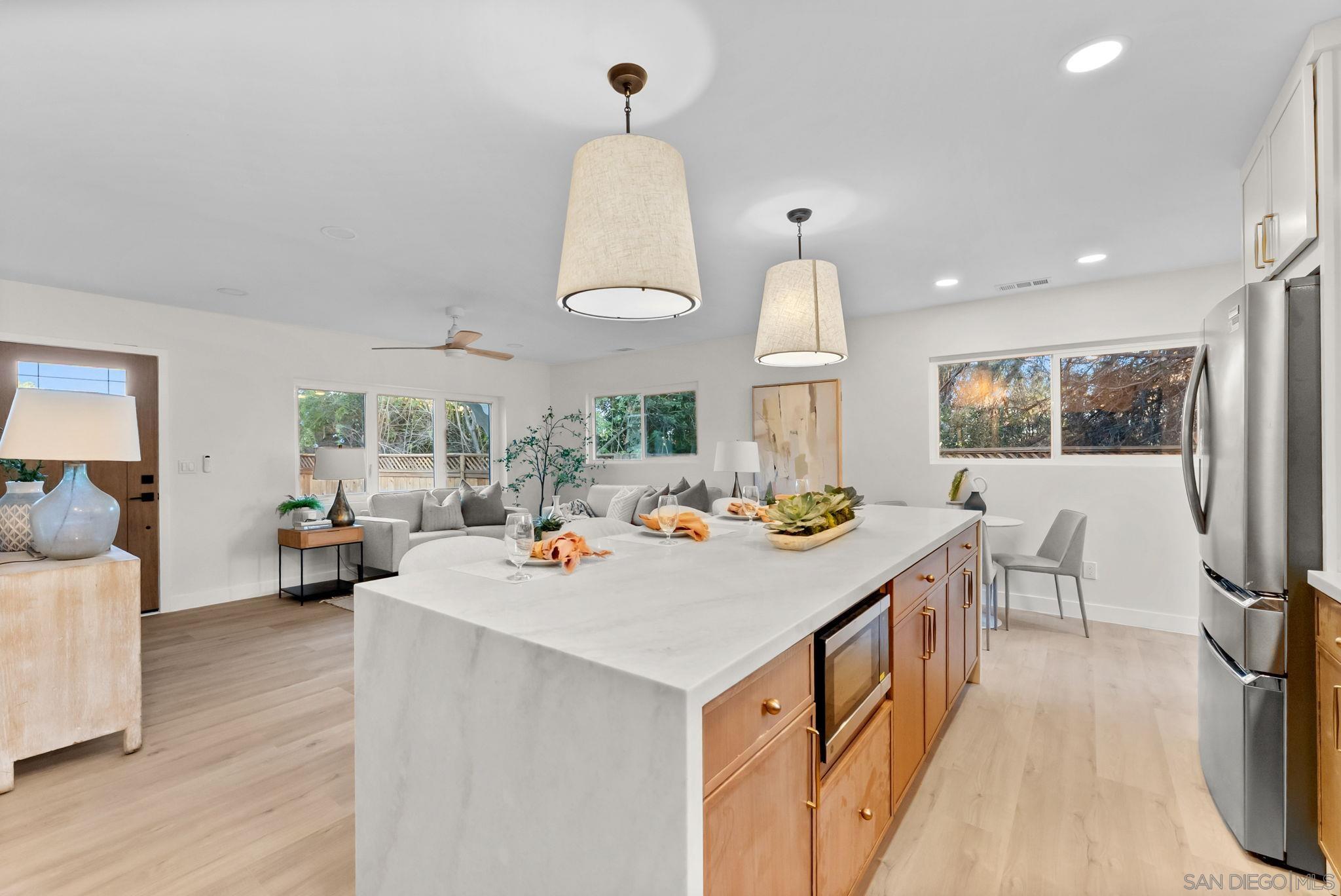 Detail Gallery Image 7 of 35 For 9185  Altamont Road, La Mesa,  CA 91942 - 3 Beds | 2 Baths