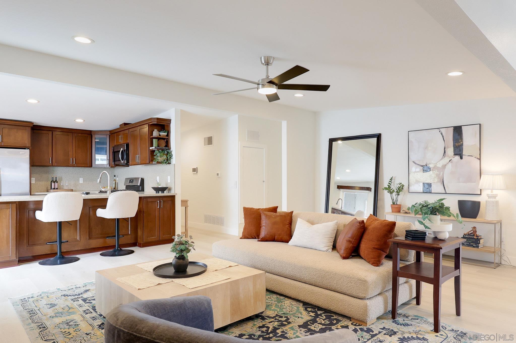 Detail Gallery Image 4 of 33 For 3690  Chanute, San Diego,  CA 92154 - 4 Beds | 2 Baths