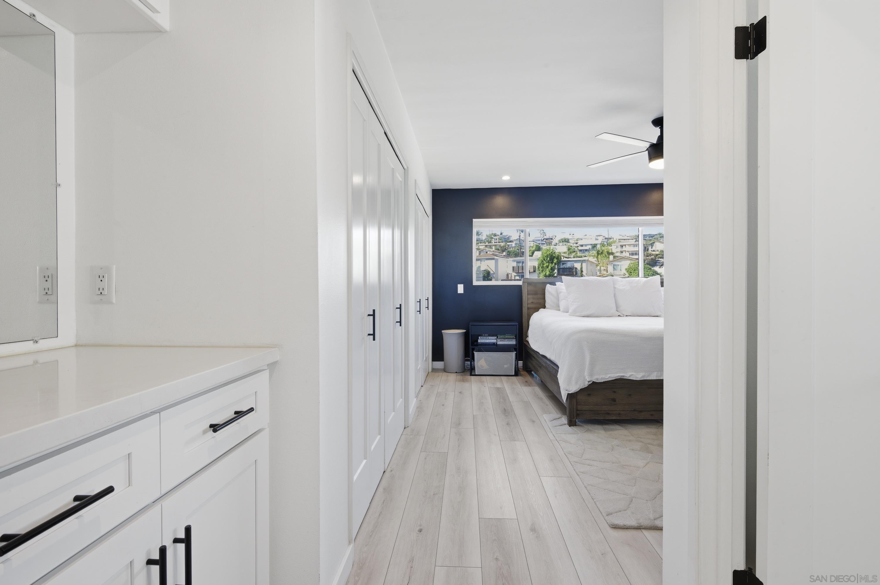 Detail Gallery Image 22 of 48 For 2354  Chalcedony, San Diego,  CA 92109 - 3 Beds | 2 Baths